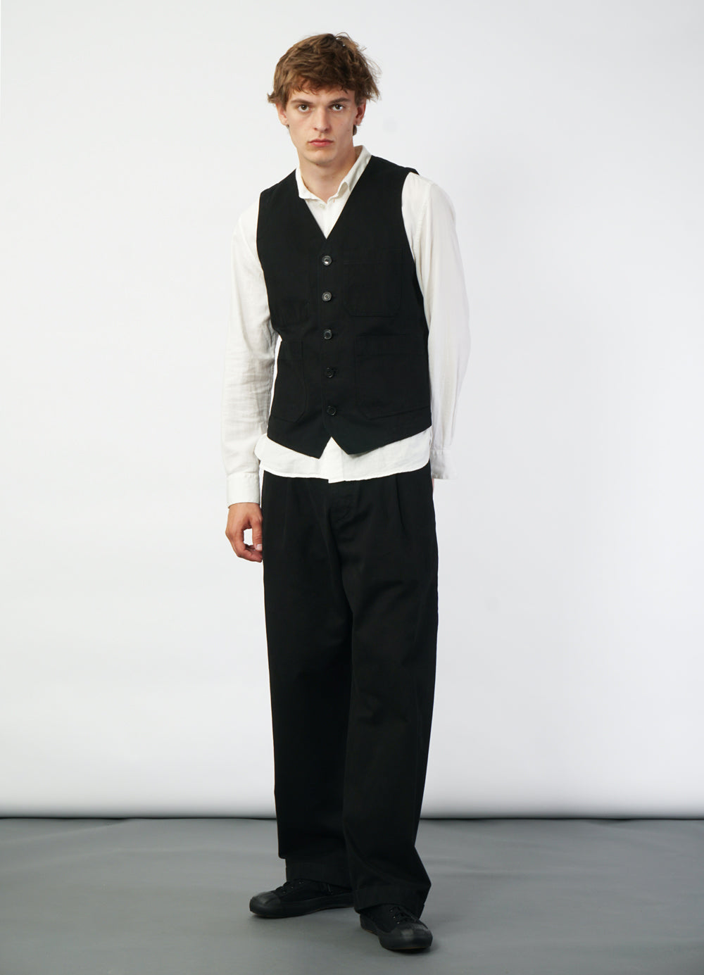 KNUD 29-56-2 | Workwear Waistcoat | Black 1