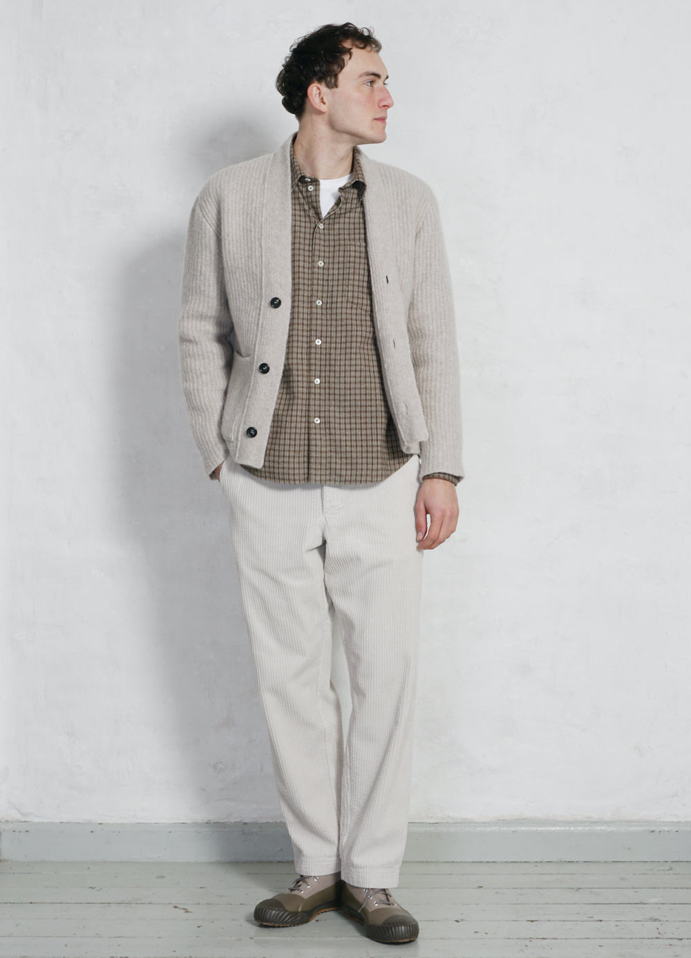 LINUS 28-09-7 | Knitted Cardigan | Fuzzy Natural