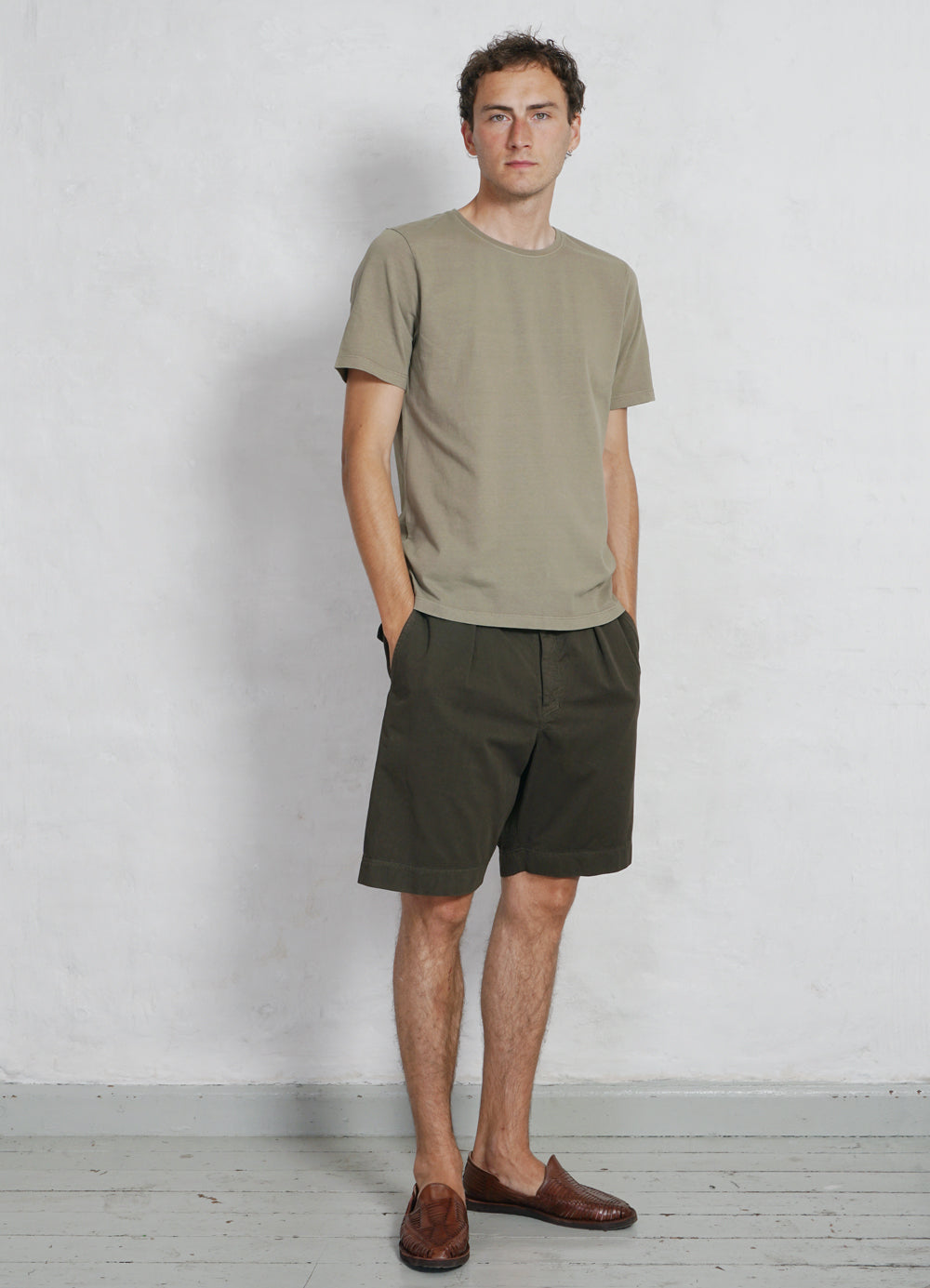 JULIAN | Crew Neck T-Shirt | Olive