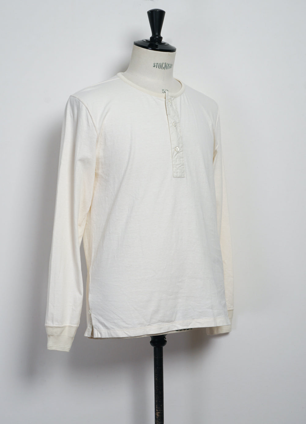 JONAS 150-15-1 | Long Sleeved Henley | Off-white