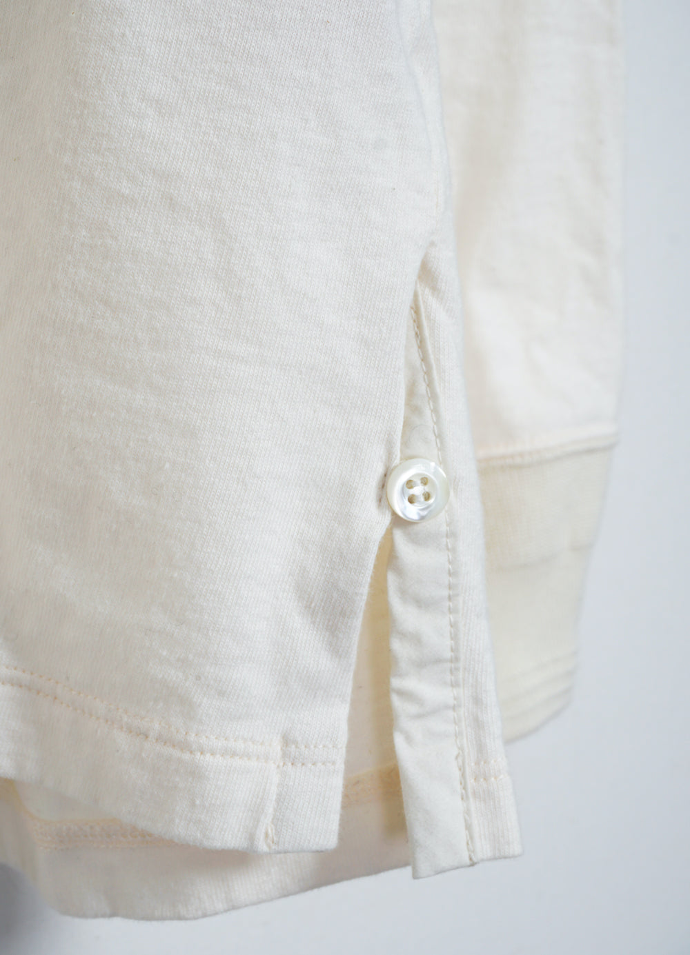 JONAS 150-15-1 | Long Sleeved Henley | Off-white