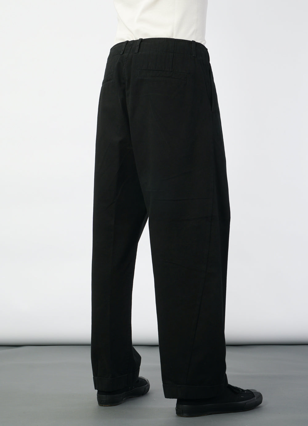 BOBBY 27-56-2 | Wide Pleated Everyday Trousers | Black 1