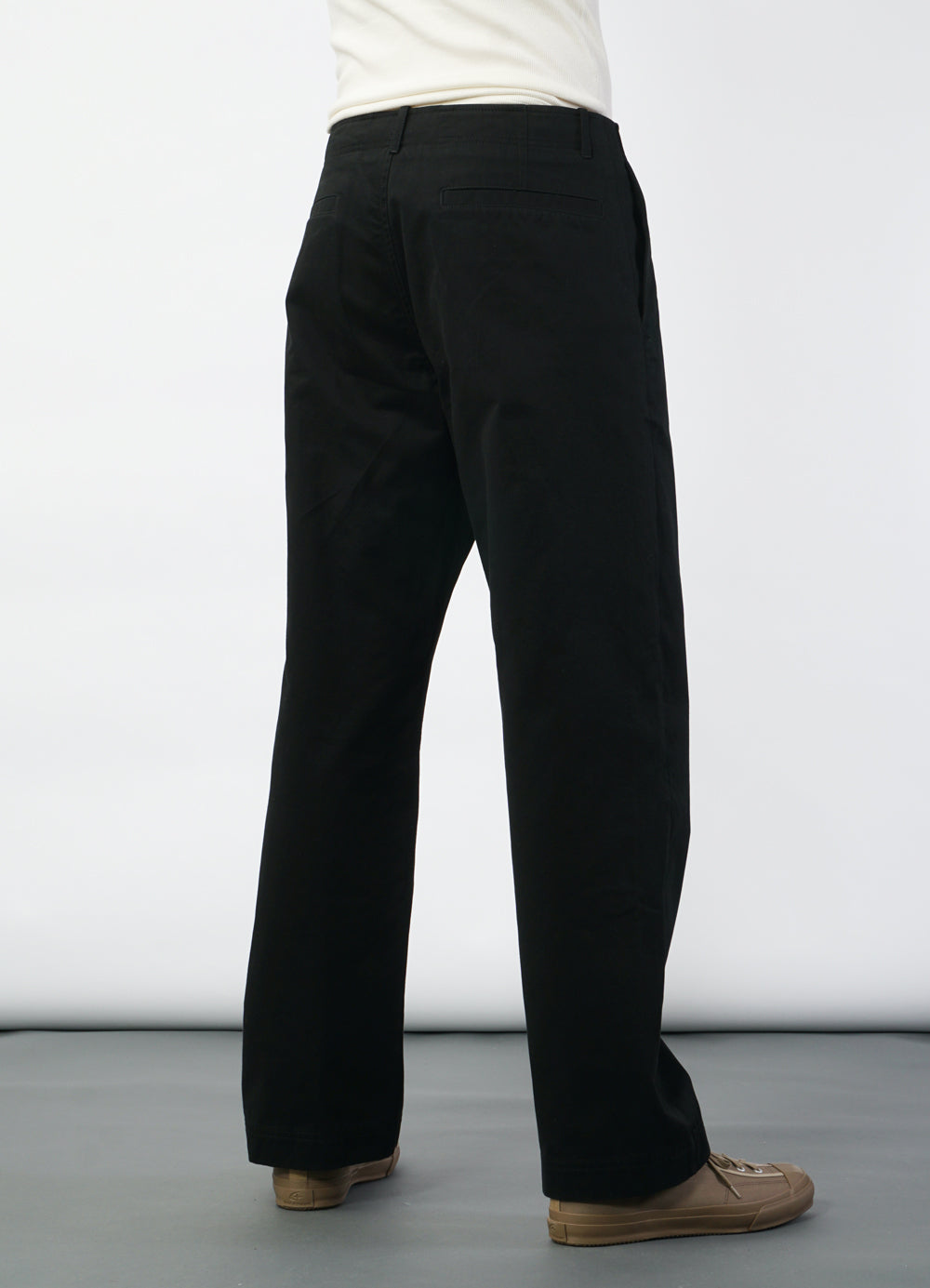 KELD 29-56-2 | Straight Cut Trousers | Black 2