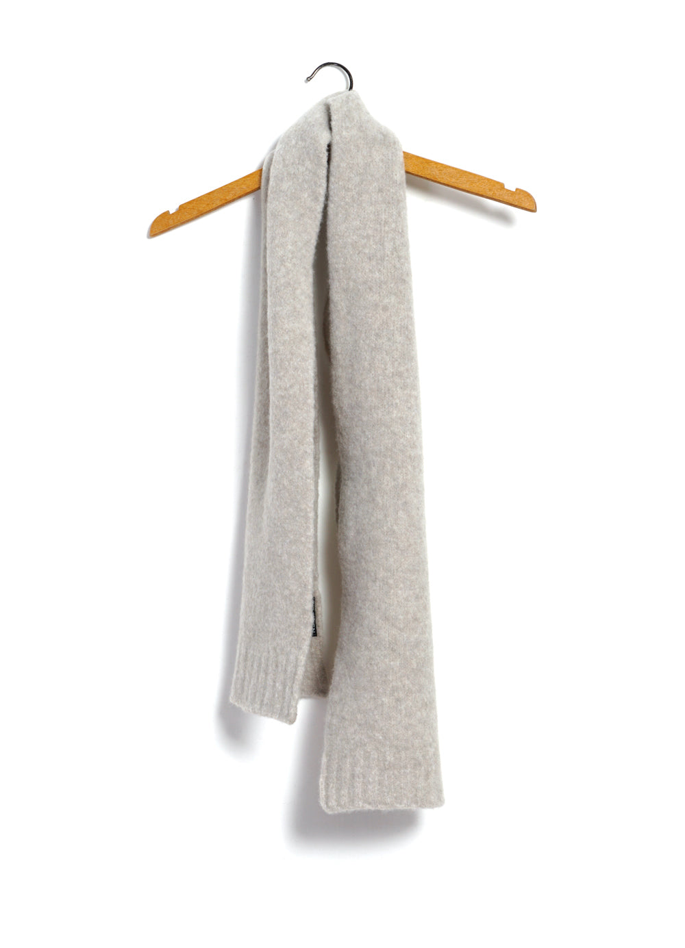 LARS 28-09-9 | Knitted Scarf | Fuzzy Natural