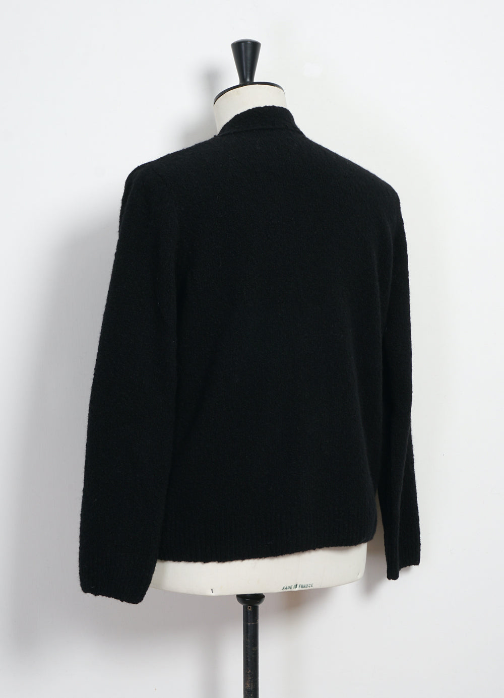 LEANDER 30-08-2 | Classic Cardigan | Black