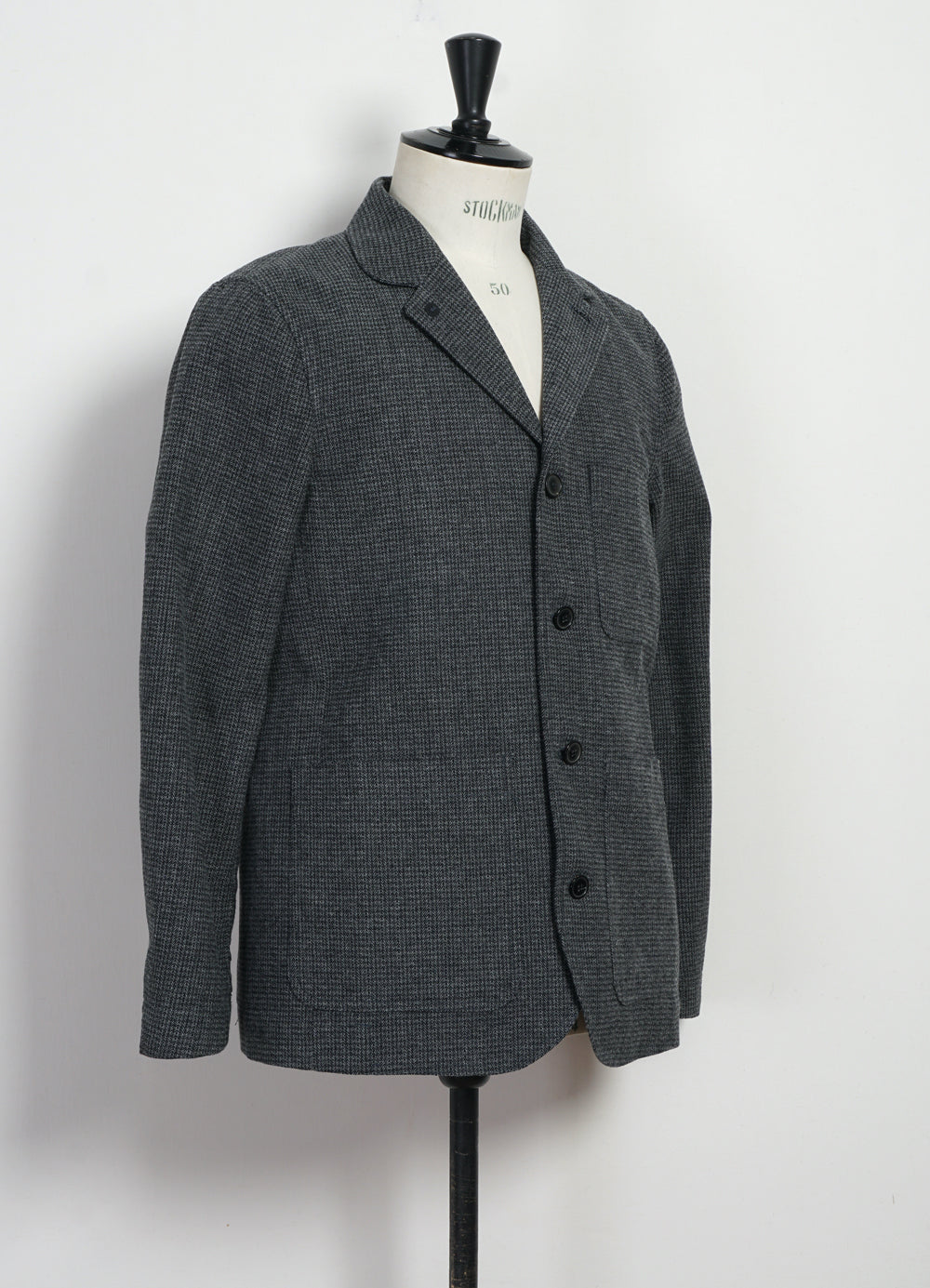 JOSEF 30-29-5 | Easy Four Button Blazer | Broken Grey