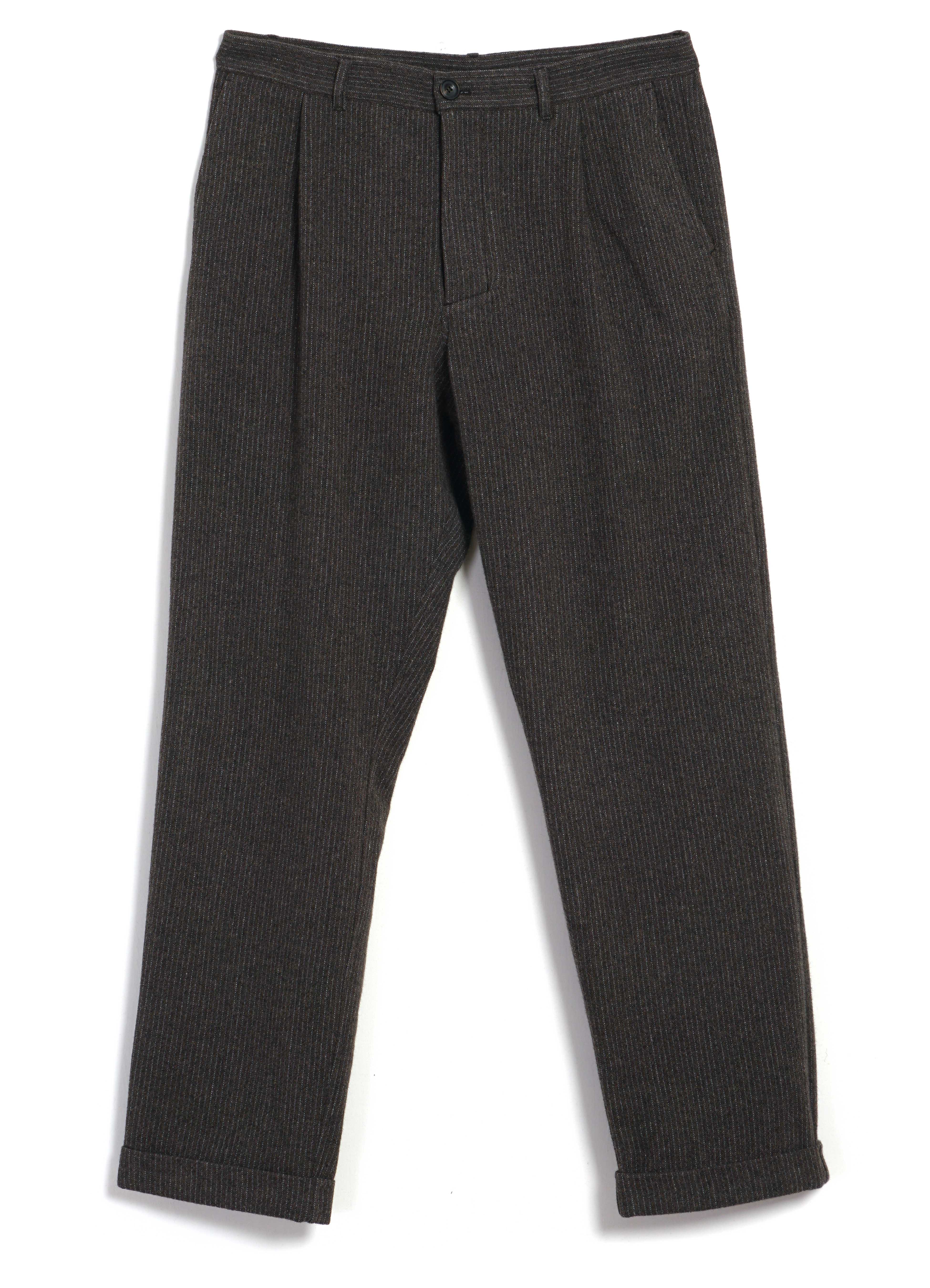 SUNE 30-44-9 | Pleated Classic Trousers | Brown Wool Pin