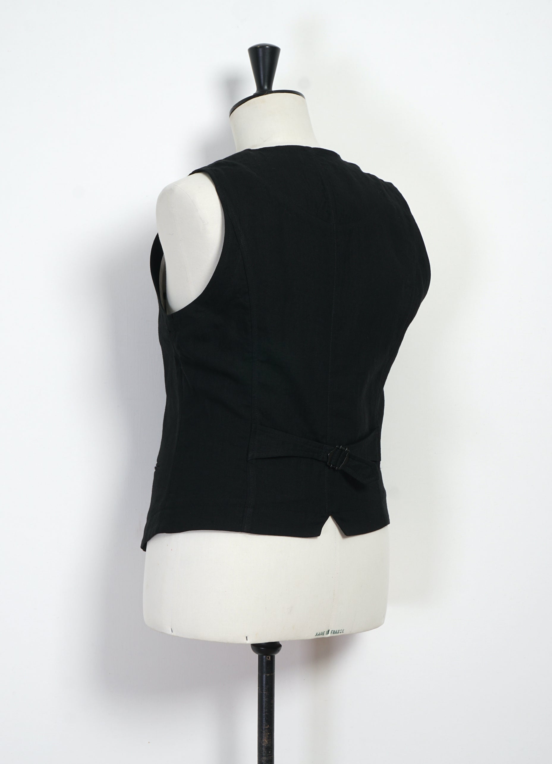 DANIEL 31-67-2 | Classic Waistcoat | Black Linen