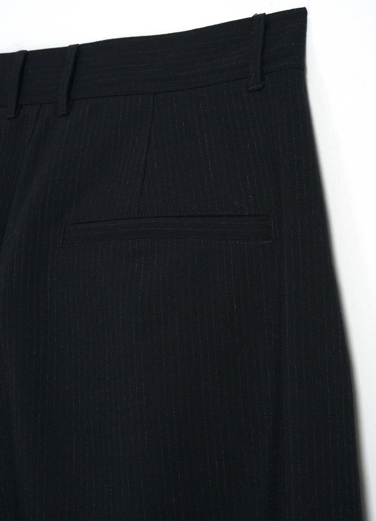 ANDREW 32-65-2 | Balloon Trousers | Wool Pin Black