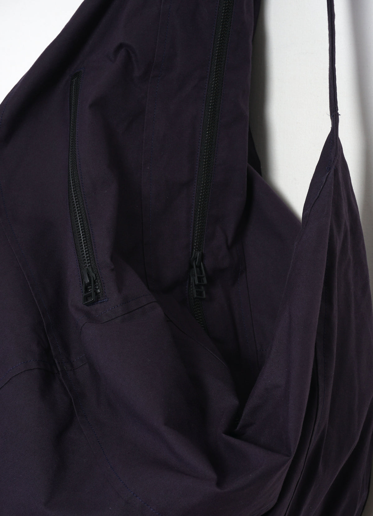 BILLY 32-68-6 | Large Courier Bag | Deep Blue