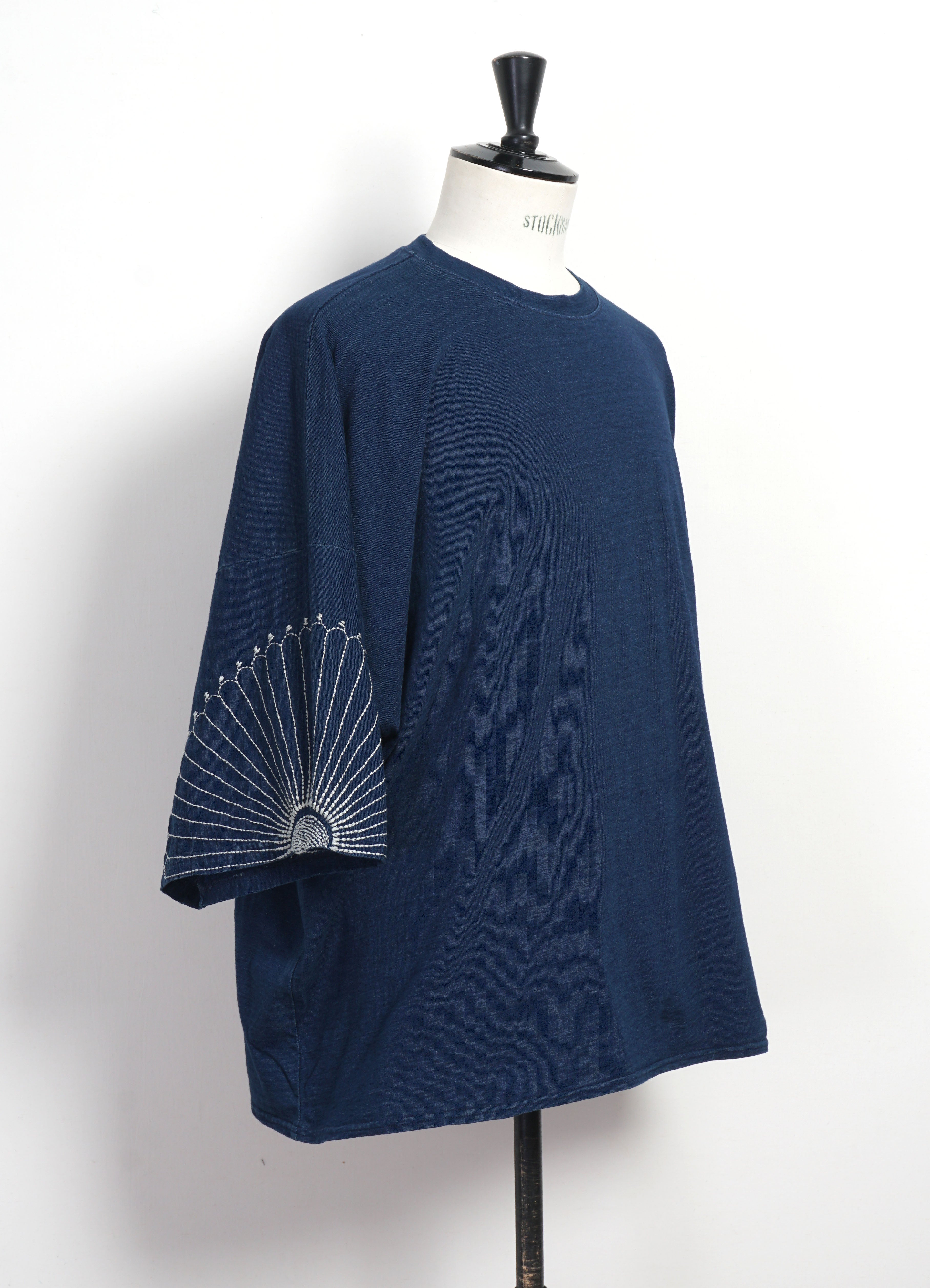 FUROSHIKI | Embroidered Huge T | Indigo