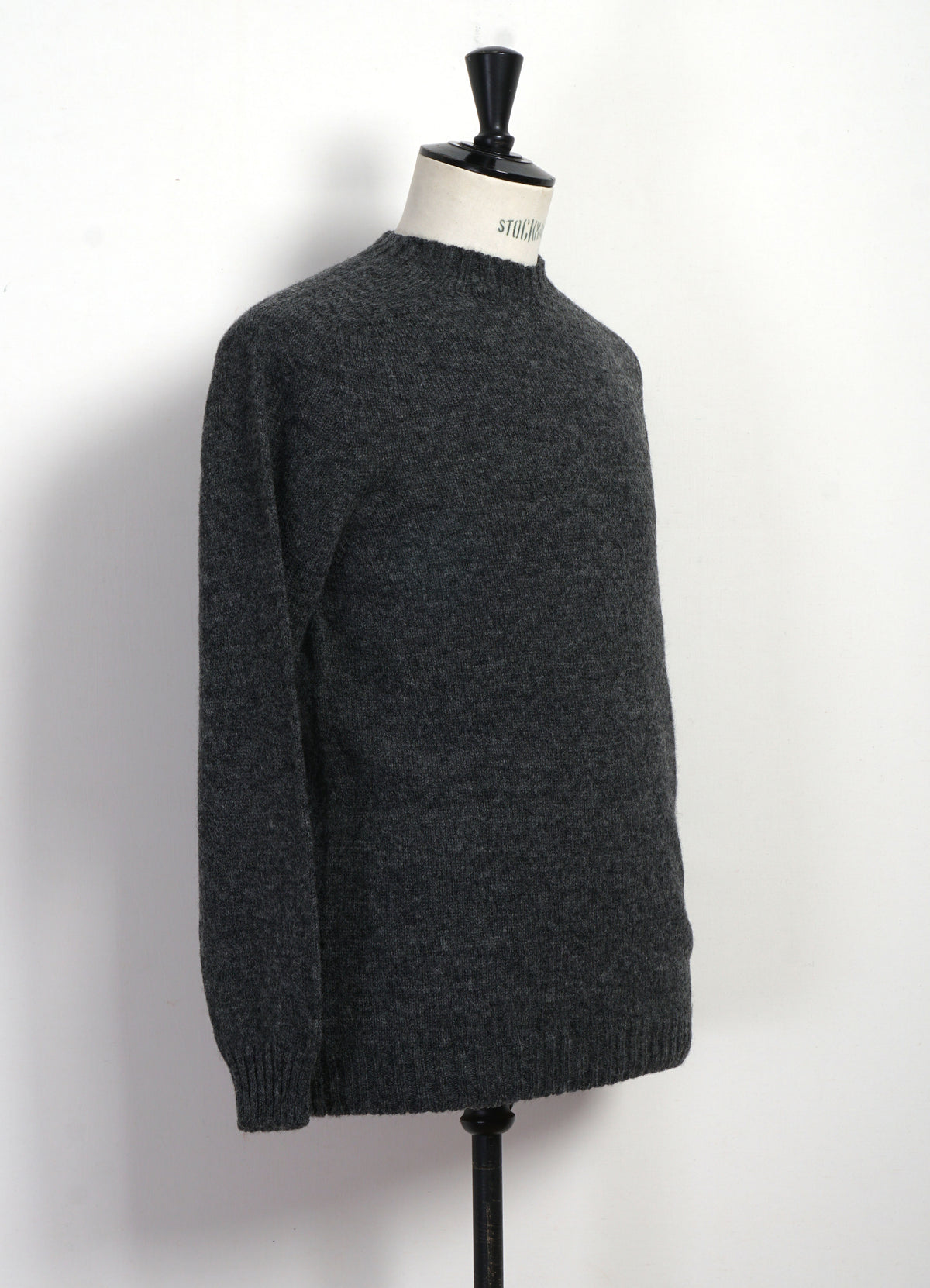SW1 | Shetland Wool Crewneck | Charcoal