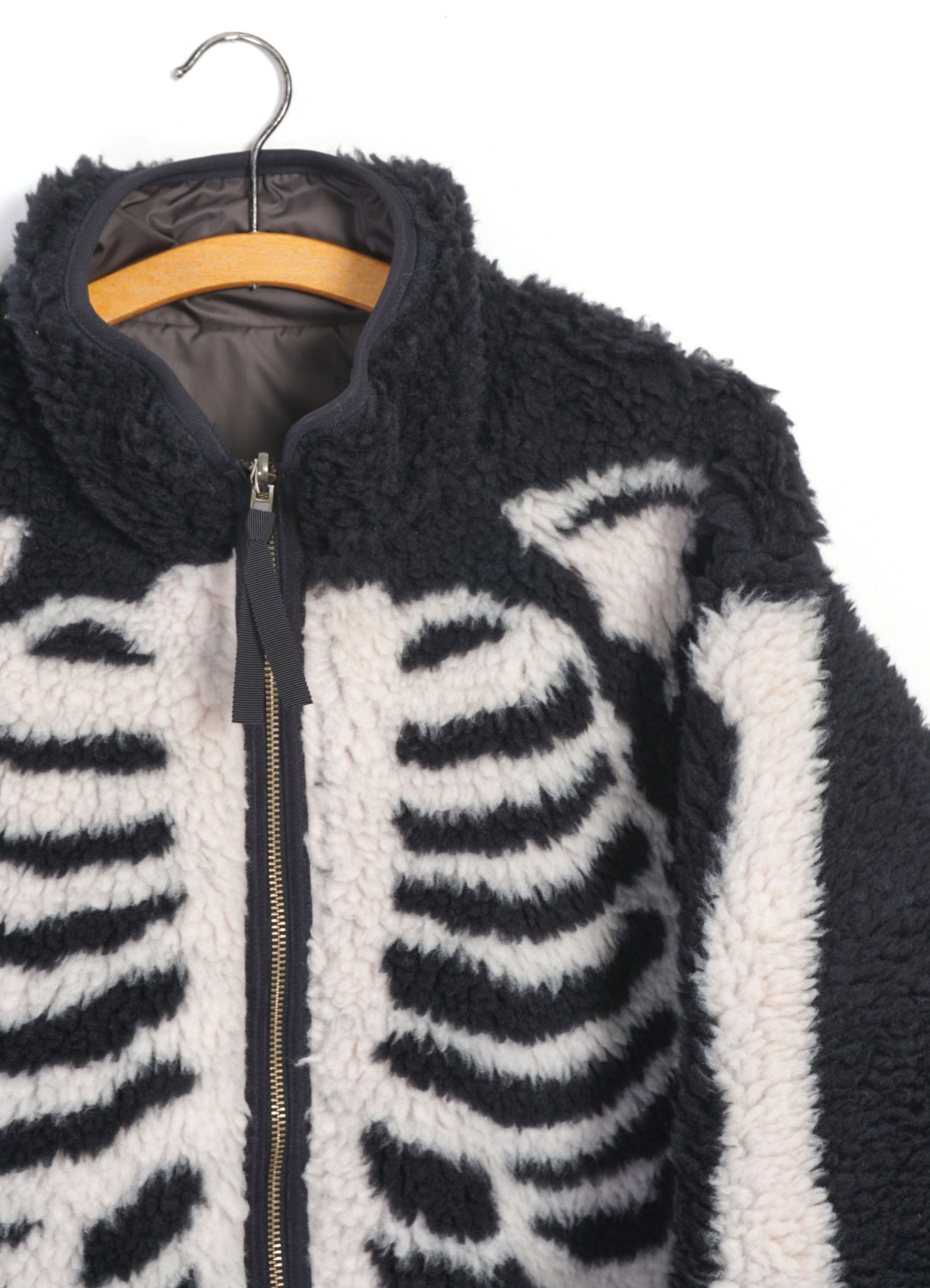 BONE | Reversible Boa Fleece | Black