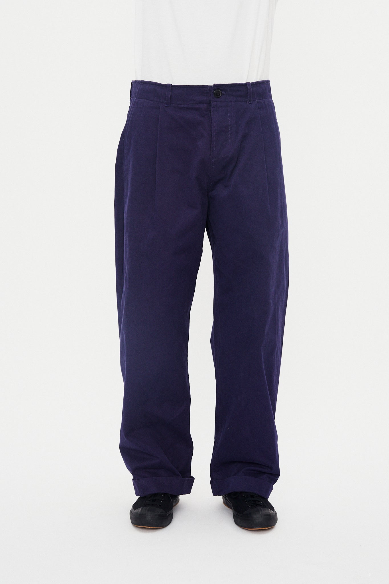 BOBBY 31-56-3 | Wide Pleated Everyday Trousers | Marine