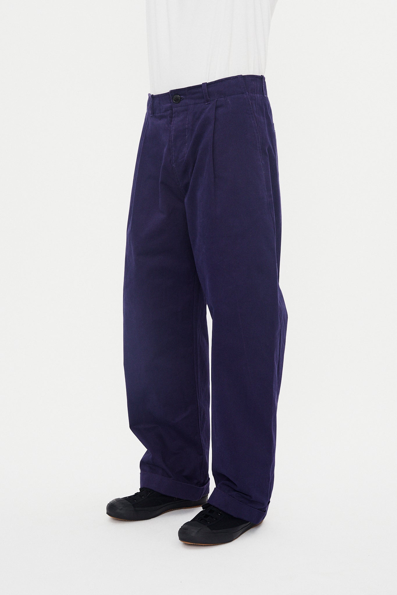BOBBY 31-56-3 | Wide Pleated Everyday Trousers | Marine
