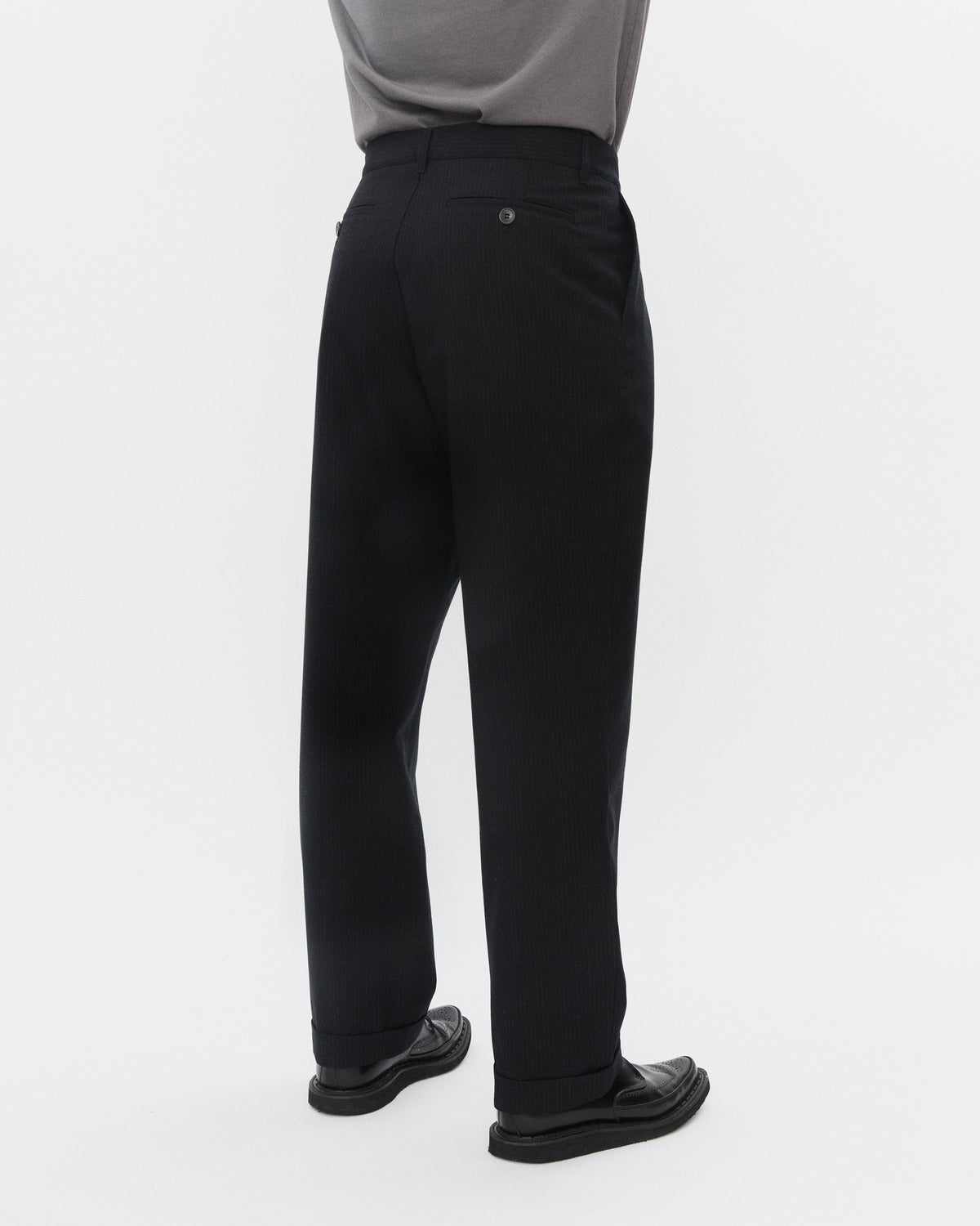 SUNE 32-65-2 | Pleated Classic Trousers | Wool Pin Black
