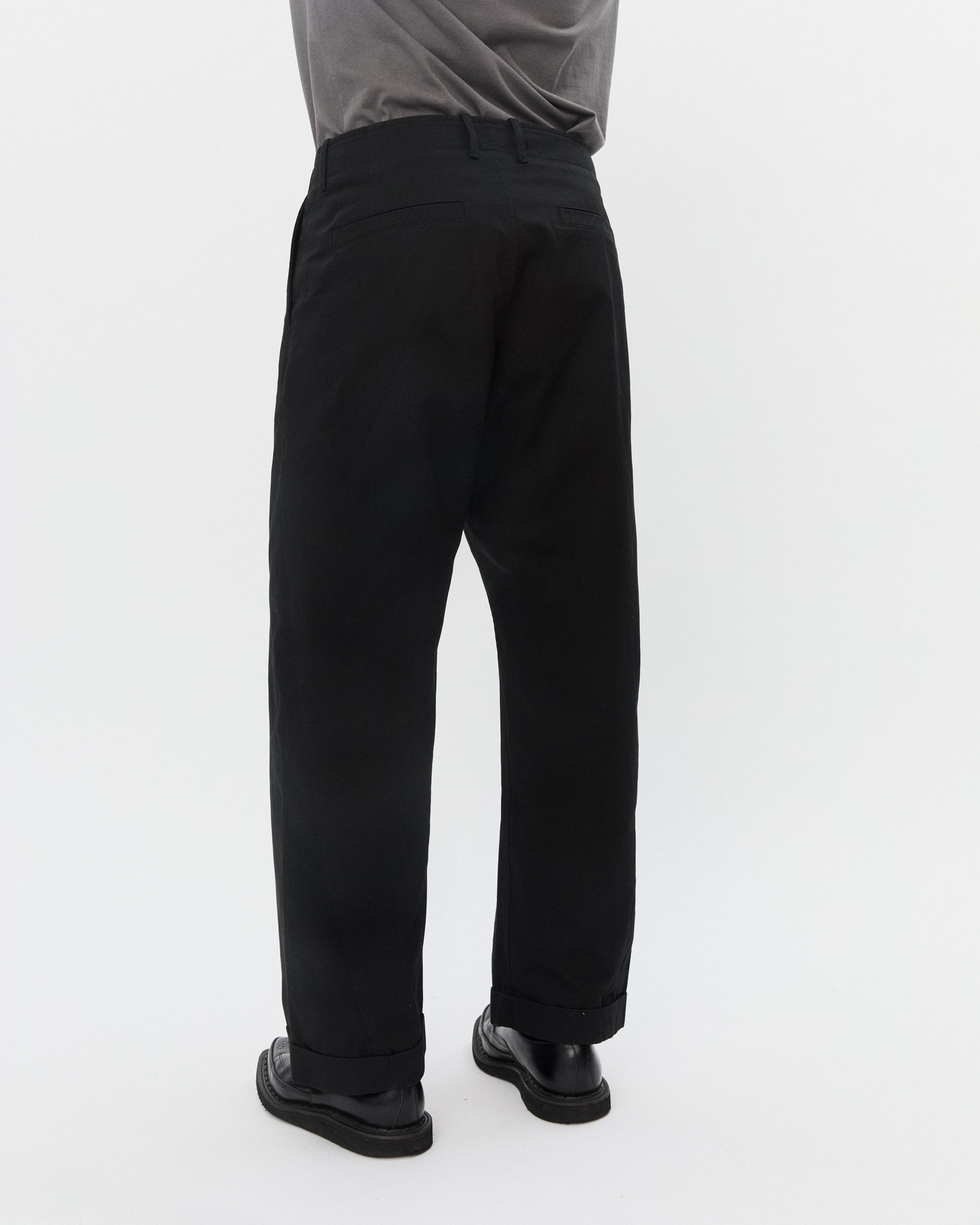 BOBBY 32-56-2 | Wide Pleated Trousers | Black