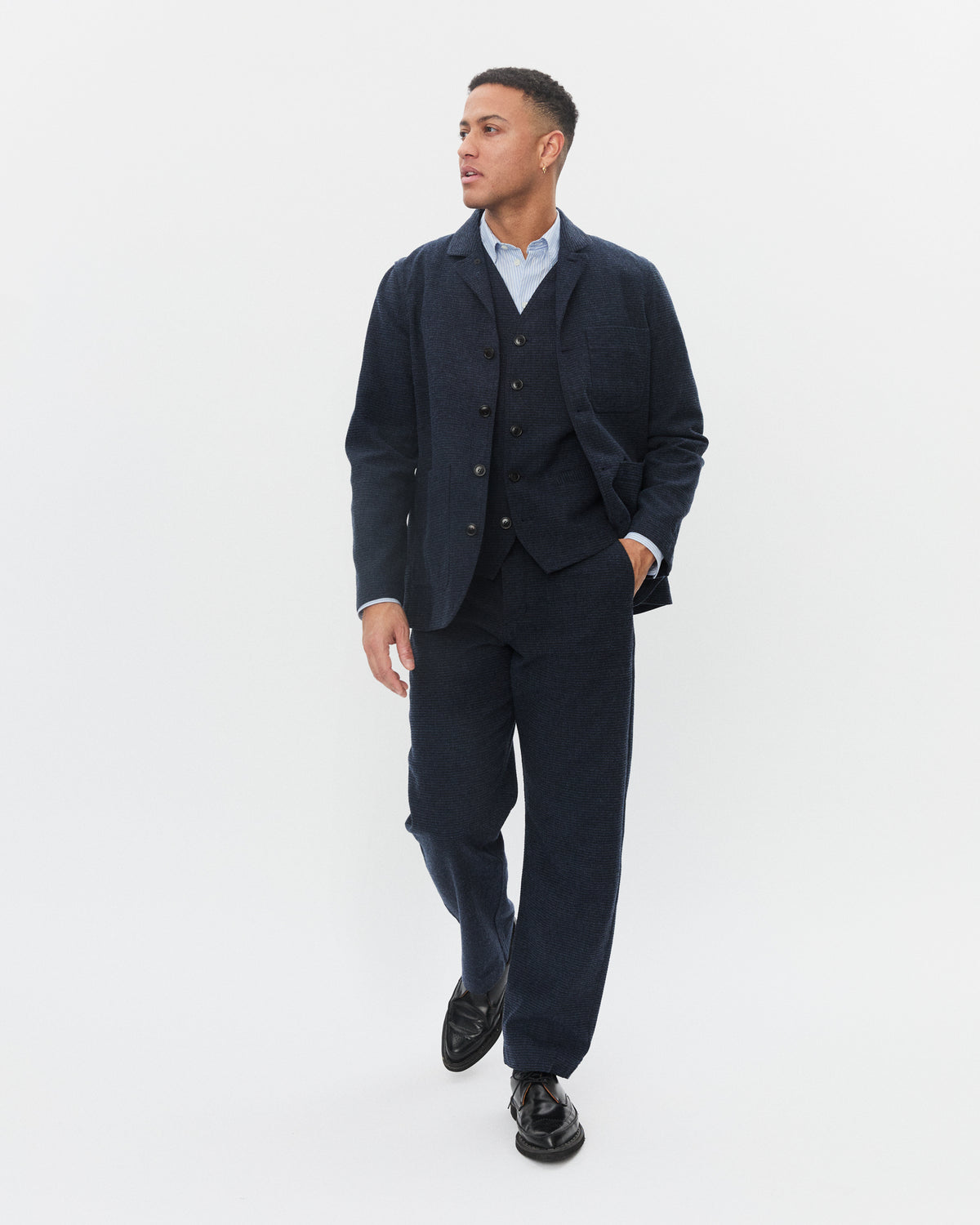 JOSEF 32-61-3 | Easy Four Button Blazer | Broken Blue