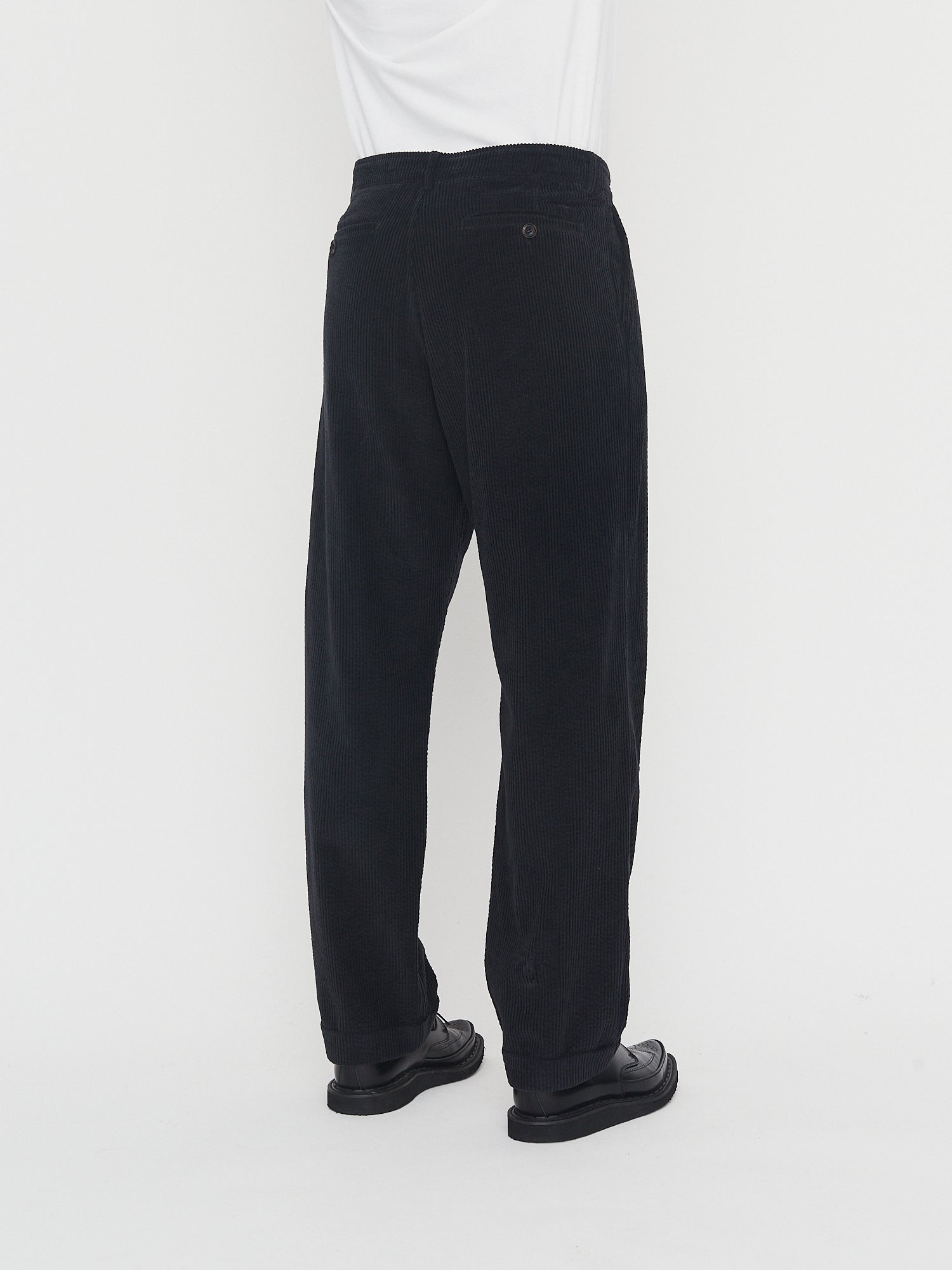 SUNE 30-35-2 | Pleated Classic Trousers | Dusty Black
