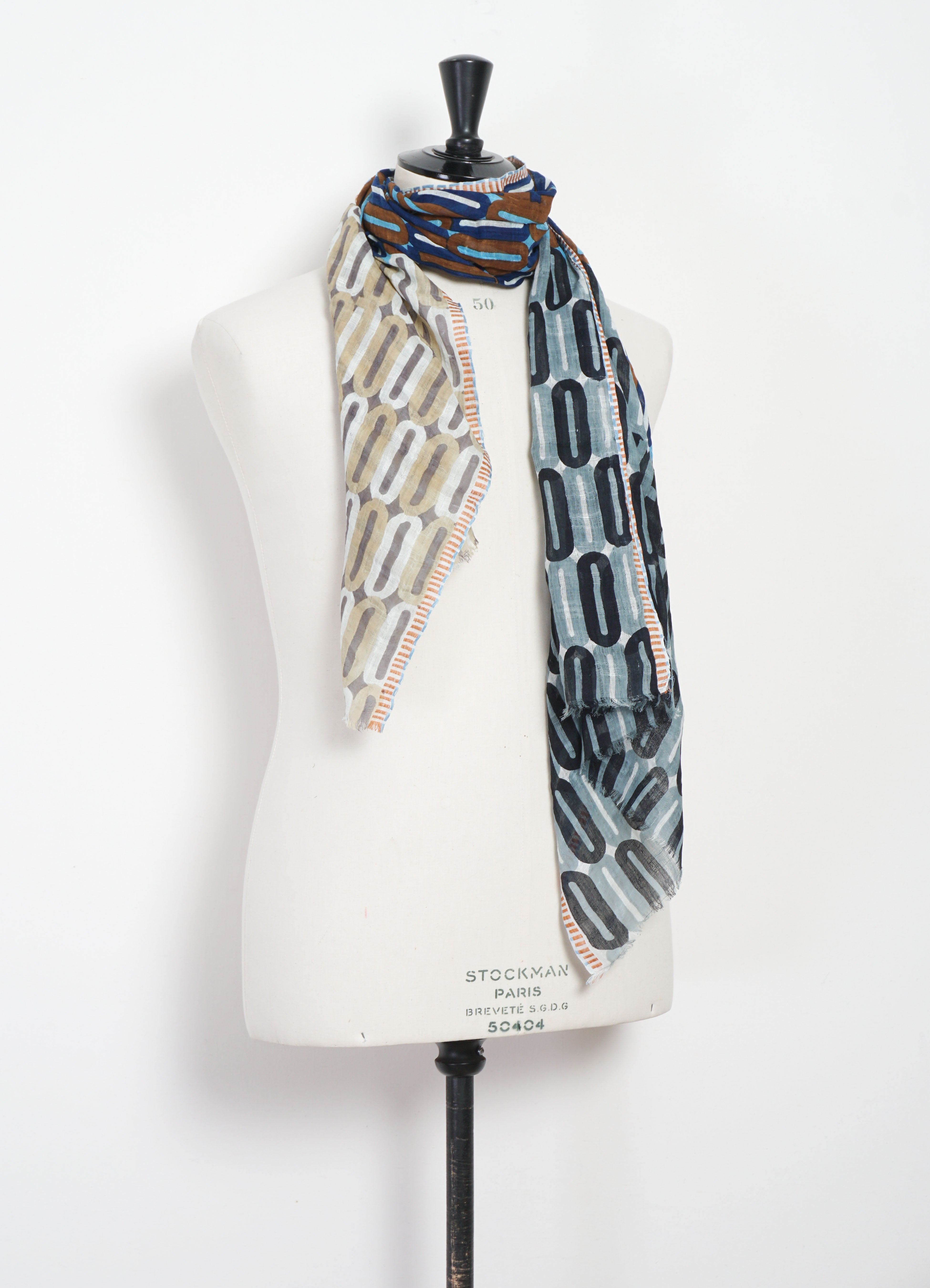 ÉTOLE | Stole Scarf | E-Graphic