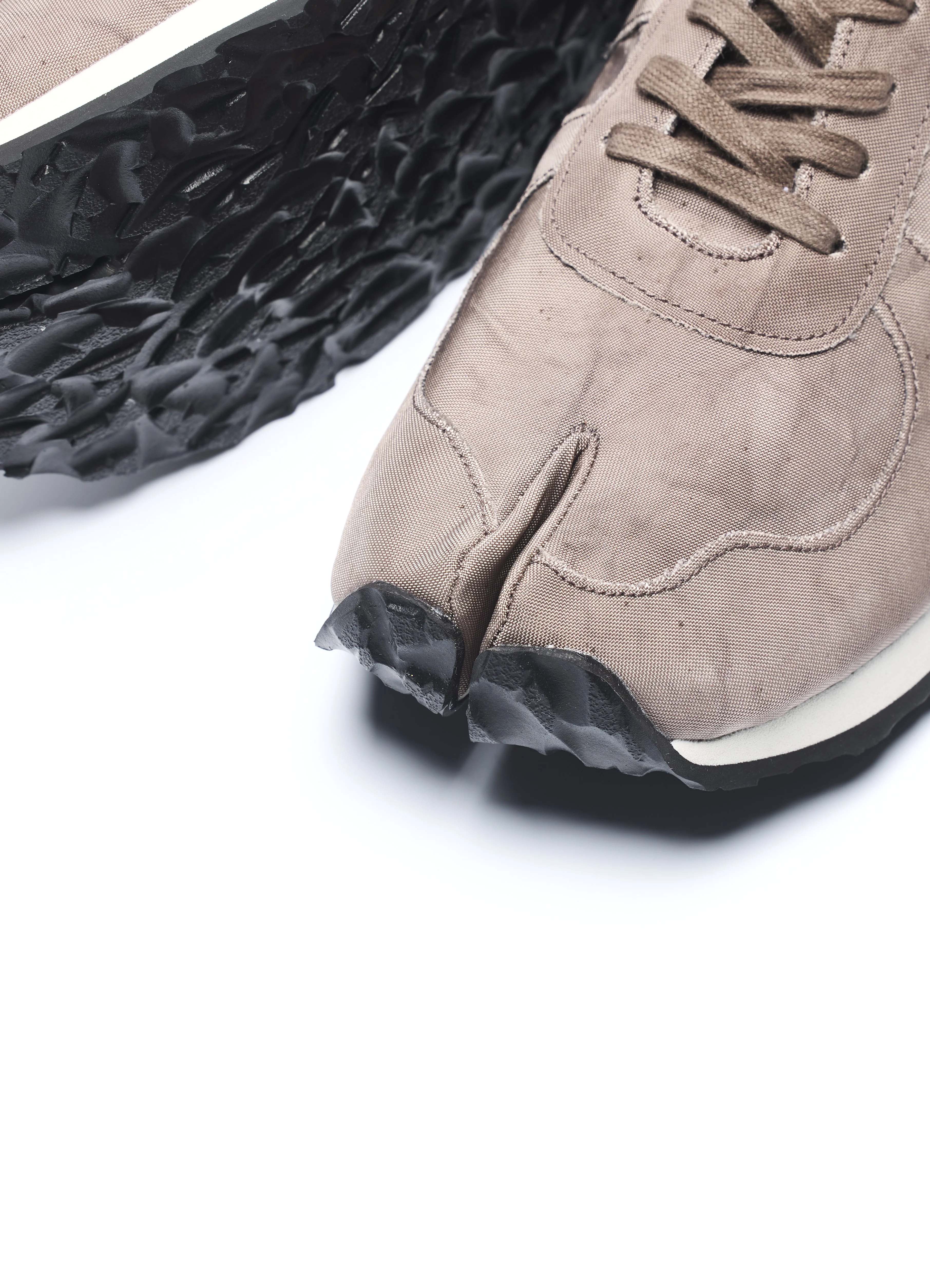 TABITO39 | Airbag Tabi Trainer | Natural Mud Dye