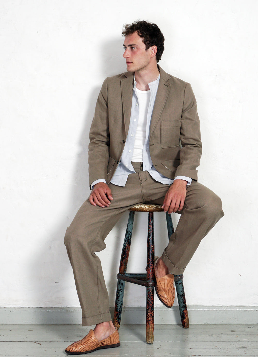 SUNE | Pleated Wide Cut Trousers | Bay Leaf