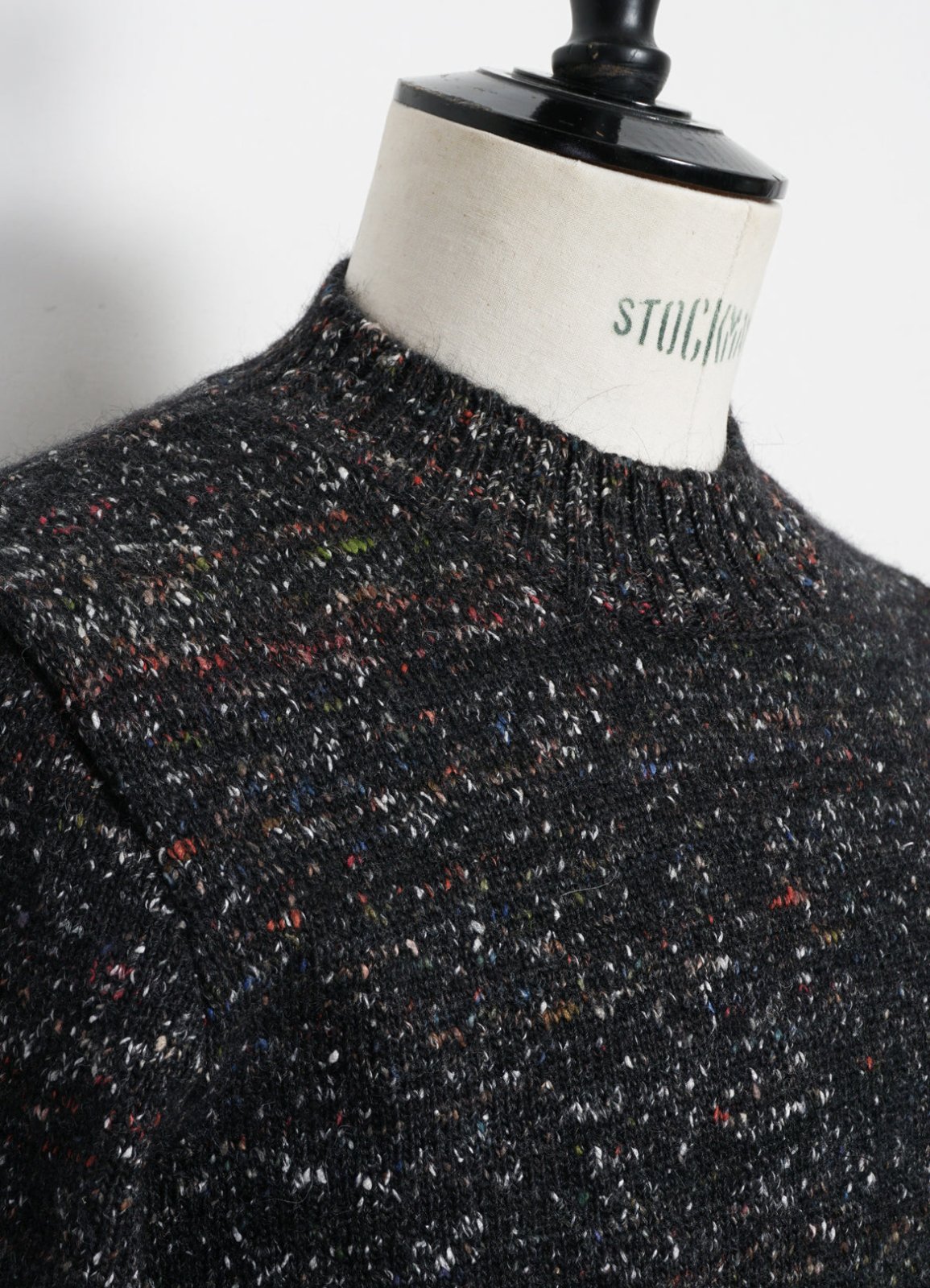 HANSEN GARMENTS - EIVIND | Crew Neck Rib Sweater | Donegal Black - HANSEN Garments