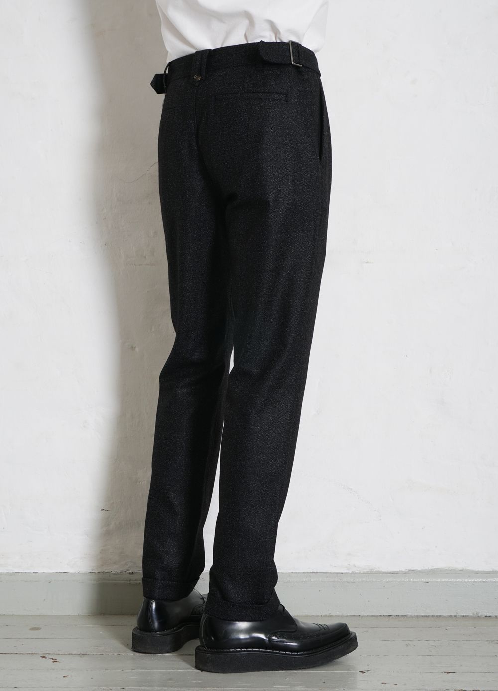 HANSEN GARMENTS - FINN | Side Buckle Regular Trousers | Black Marble - HANSEN Garments