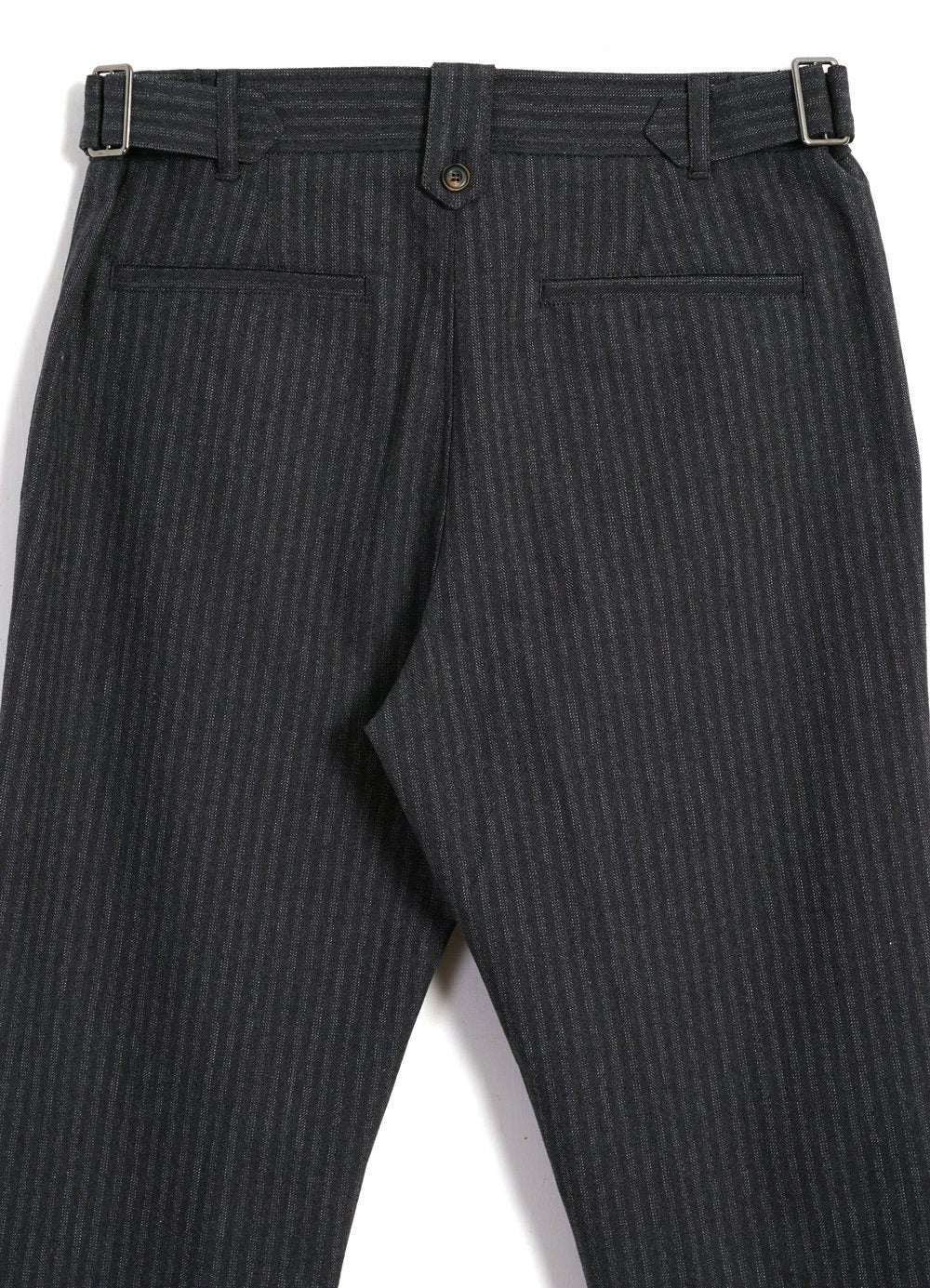 HANSEN GARMENTS - FINN | Side Buckle Regular Trousers | Grey Pin - HANSEN Garments