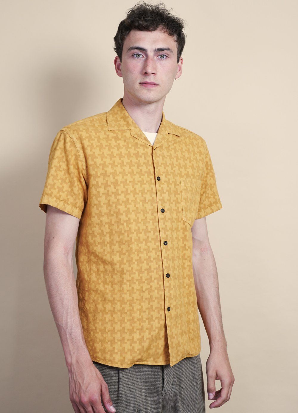 HANSEN GARMENTS - JONNY | Short Sleeve Shirt | Gold - HANSEN Garments