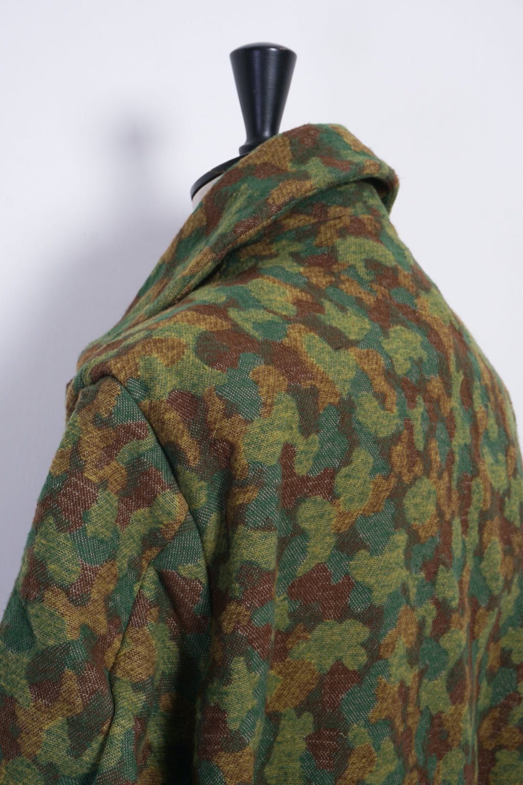 MONITALY - JUTE COAT | Oversized Coat With Belt | Green Jacquard Camo - HANSEN Garments
