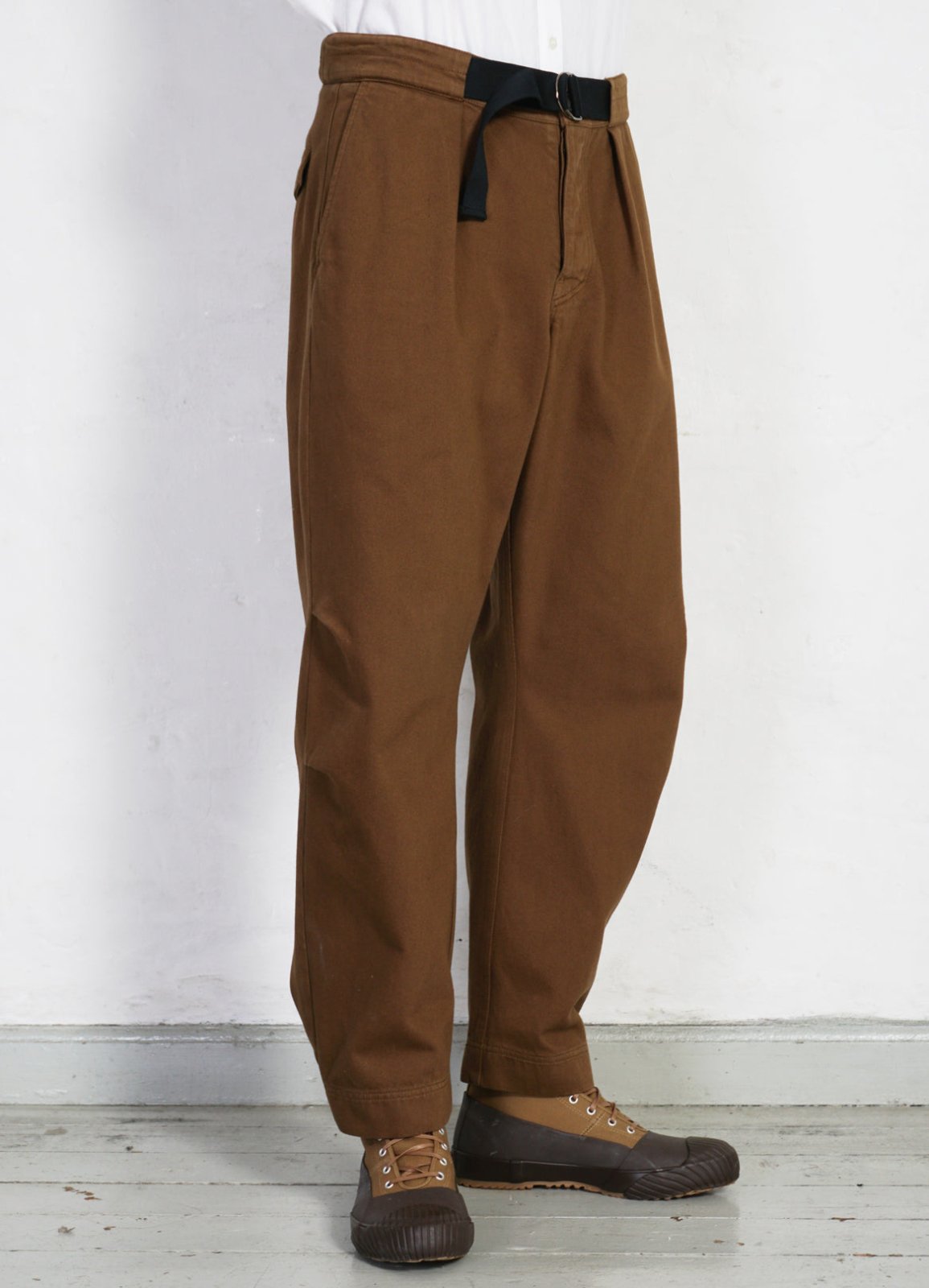 HANSEN GARMENTS - KARLO | Wide Cut Utility Trousers | Nut - HANSEN Garments