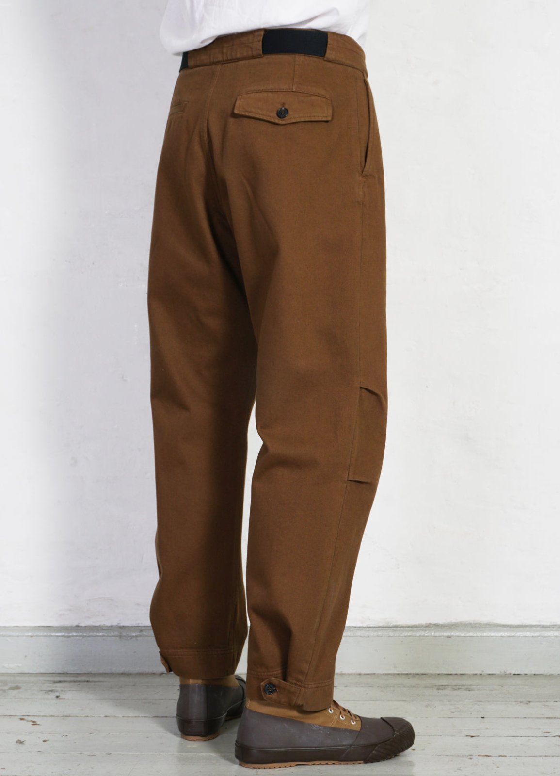 HANSEN GARMENTS - KARLO | Wide Cut Utility Trousers | Nut - HANSEN Garments