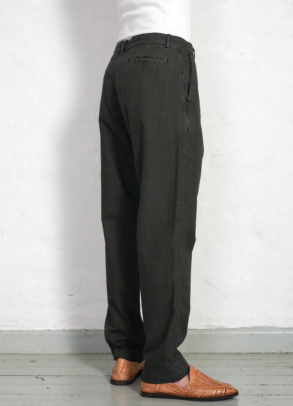 HANSEN GARMENTS - KEN | Wide Cut Work Trousers | Black Sand - HANSEN Garments