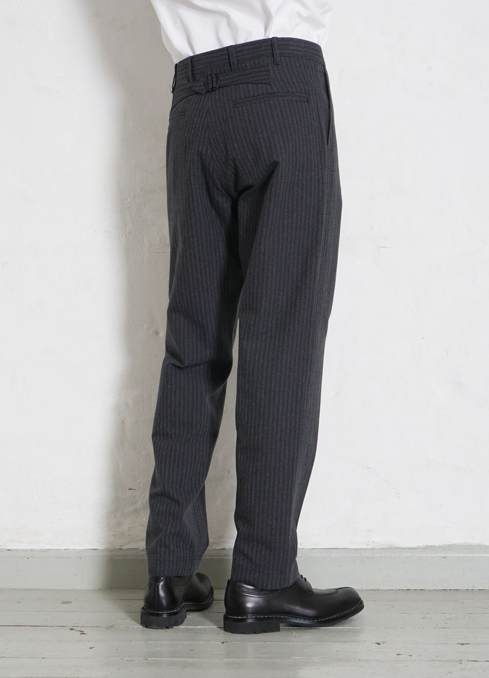 HANSEN GARMENTS - KIAN | Cinch Back Wide Trousers | Grey Pin - HANSEN Garments