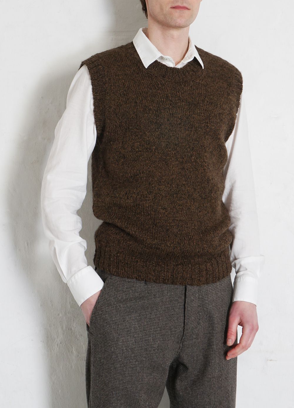 HANSEN GARMENTS - MOGENS | Knitted Crew Neck Vest | Tobacco - HANSEN Garments