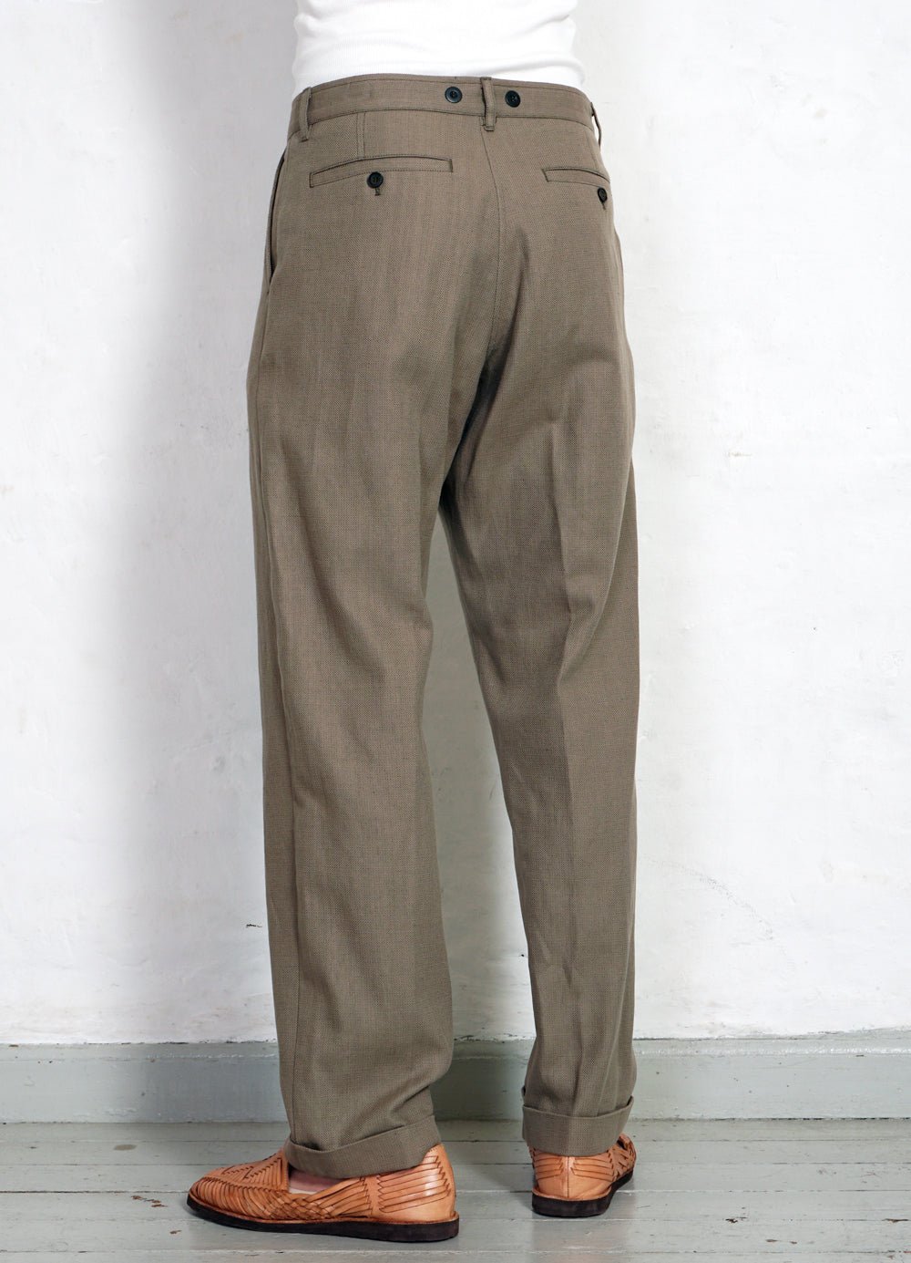HANSEN GARMENTS - SUNE | Pleated Wide Cut Trousers | Bay Leaf - HANSEN Garments
