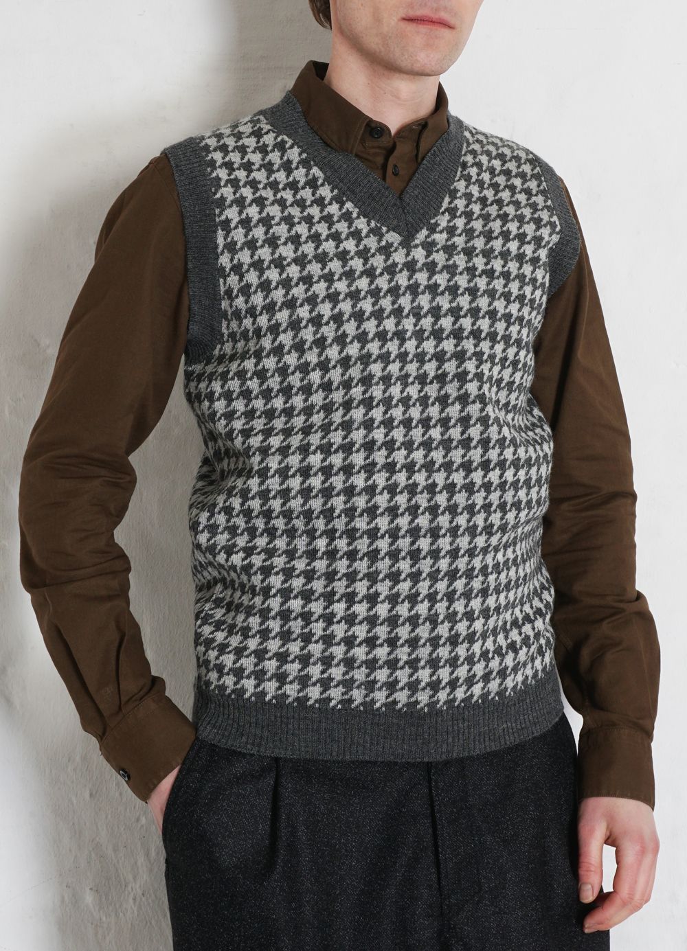 HANSEN GARMENTS - TIM | Hounds Tooth Vest | Grey Hound - HANSEN Garments