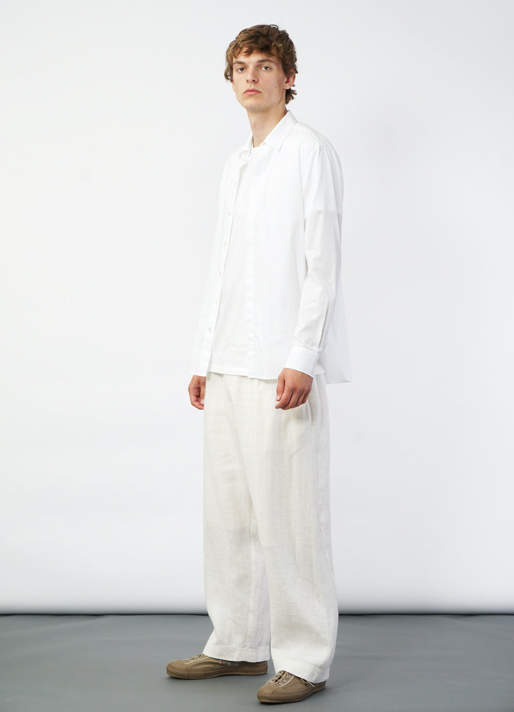 BOBBY 29-58-1 | Wide Pleated Trousers | Off White Gauze