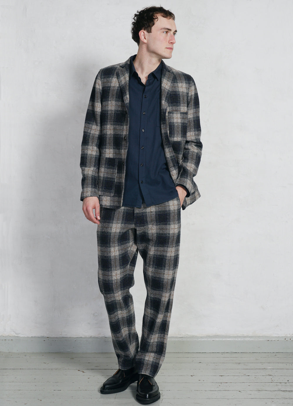 CHARLIE 28-33-5 | Easy Three Button Blazer | Blue Grey Checks