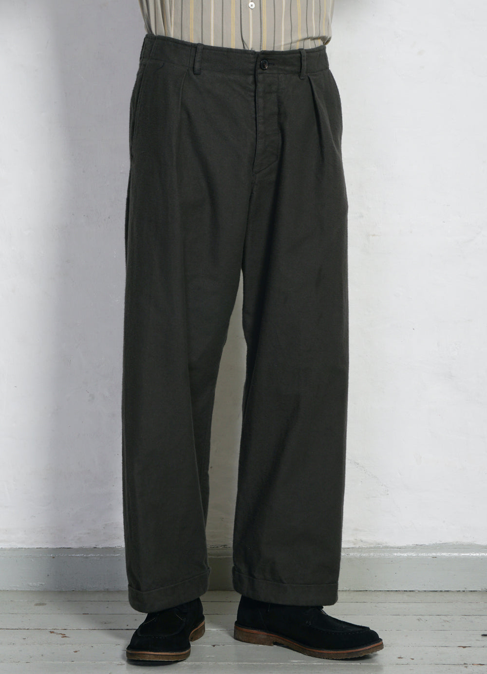 BOBBY | Super Wide Pleated Trousers | Grey