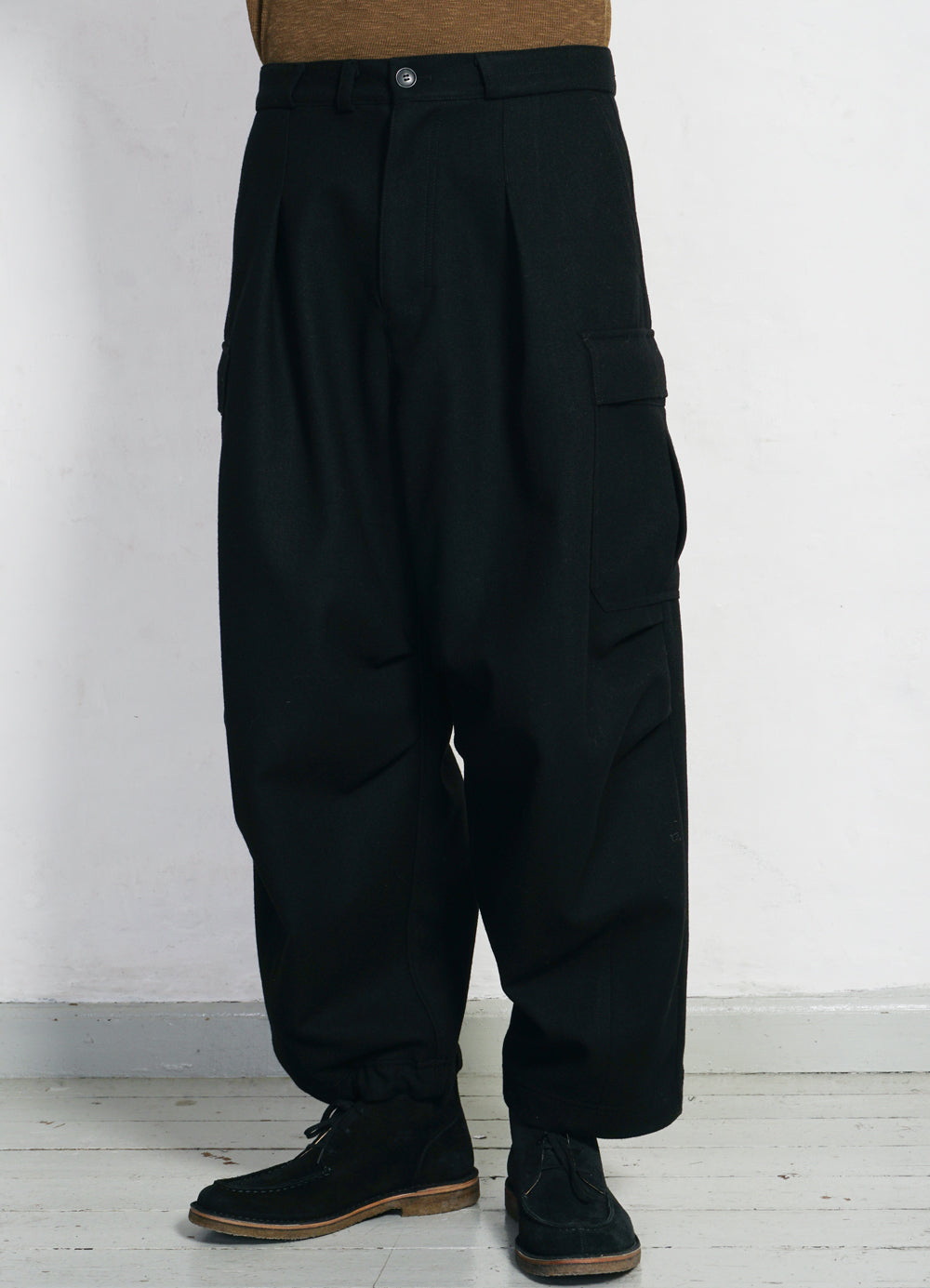 BENNY | Super Wide Balloon Trousers | Black