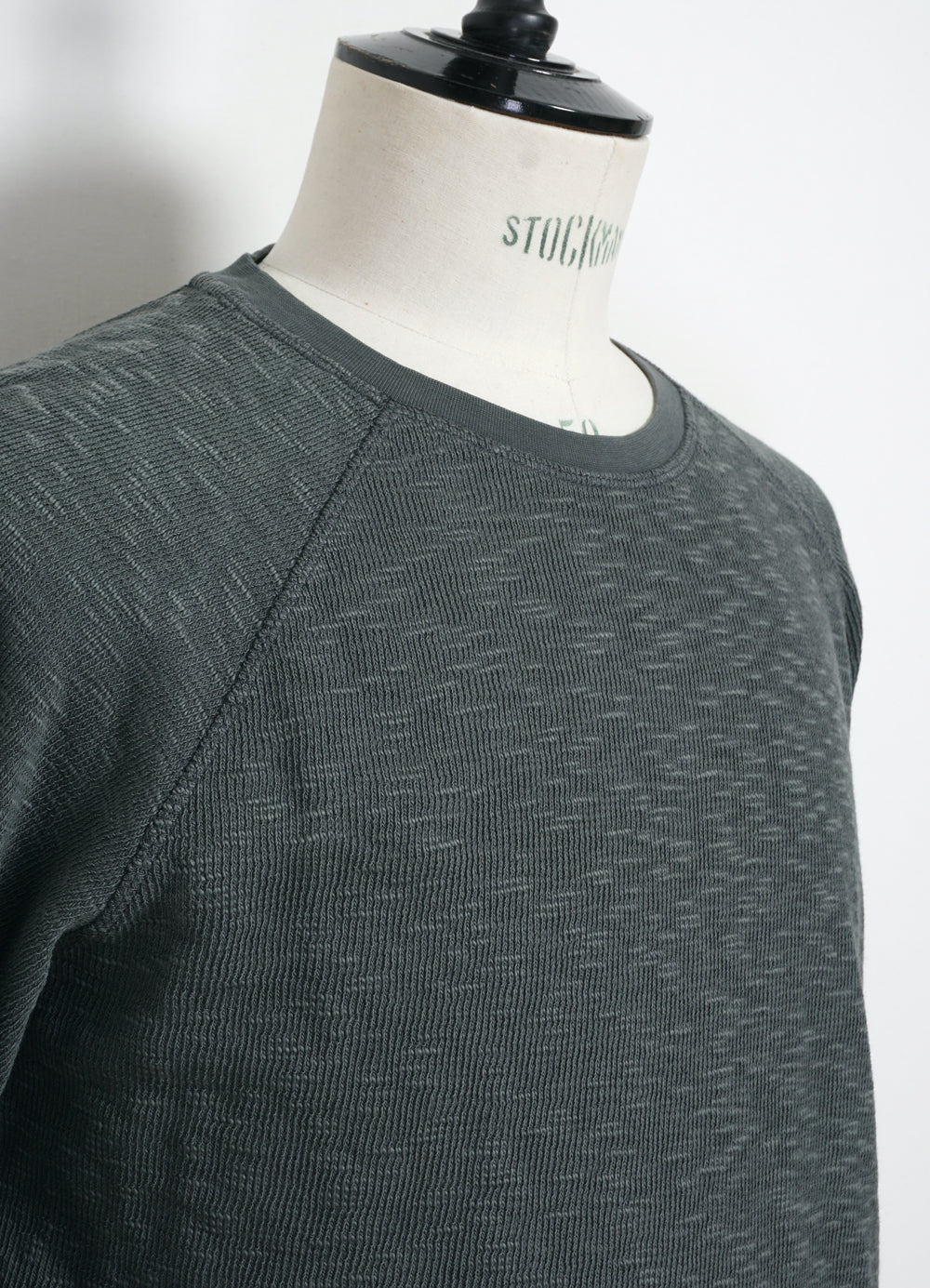 FELIX | Raglan Long Sleeve T-shirt | Oxidized
