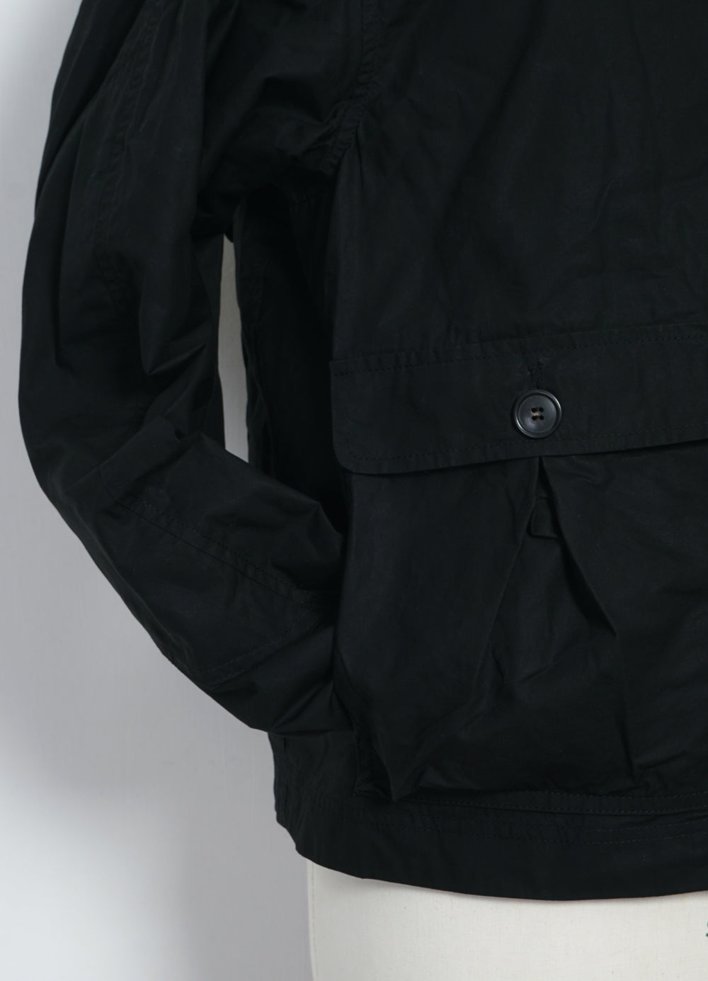 DEXTER 29-72-2 | Short Wide Utility Jacket | Waxed Black