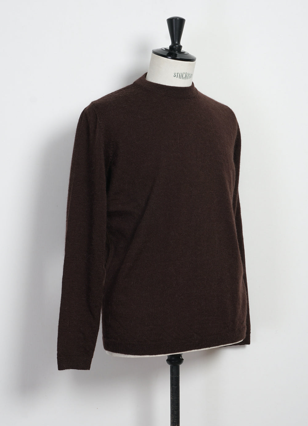 ESKE 30-04-7 | Knitted Crew Neck Sweater | Chocolate