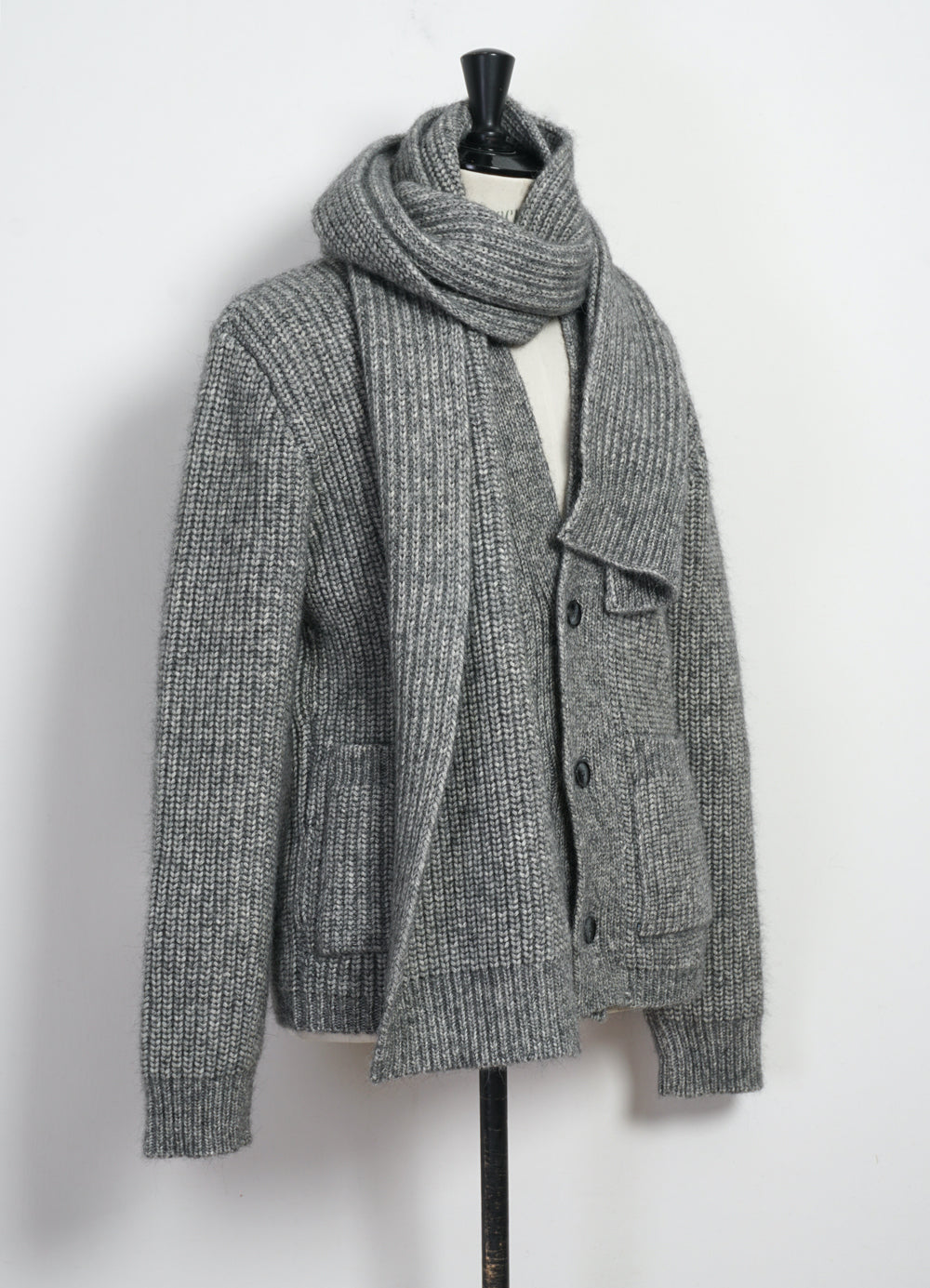LINUS 30-07-5 | Heavy Rib Cardigan | Silver