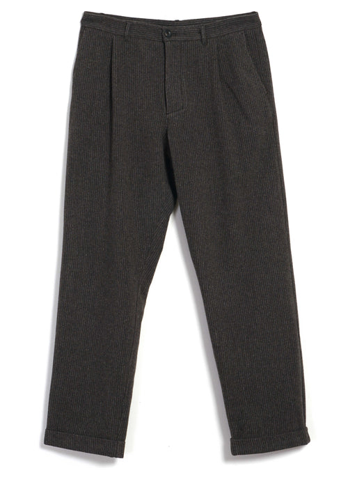 SUNE 30-44-9 | Pleated Classic Trousers | Brown Wool Pin
