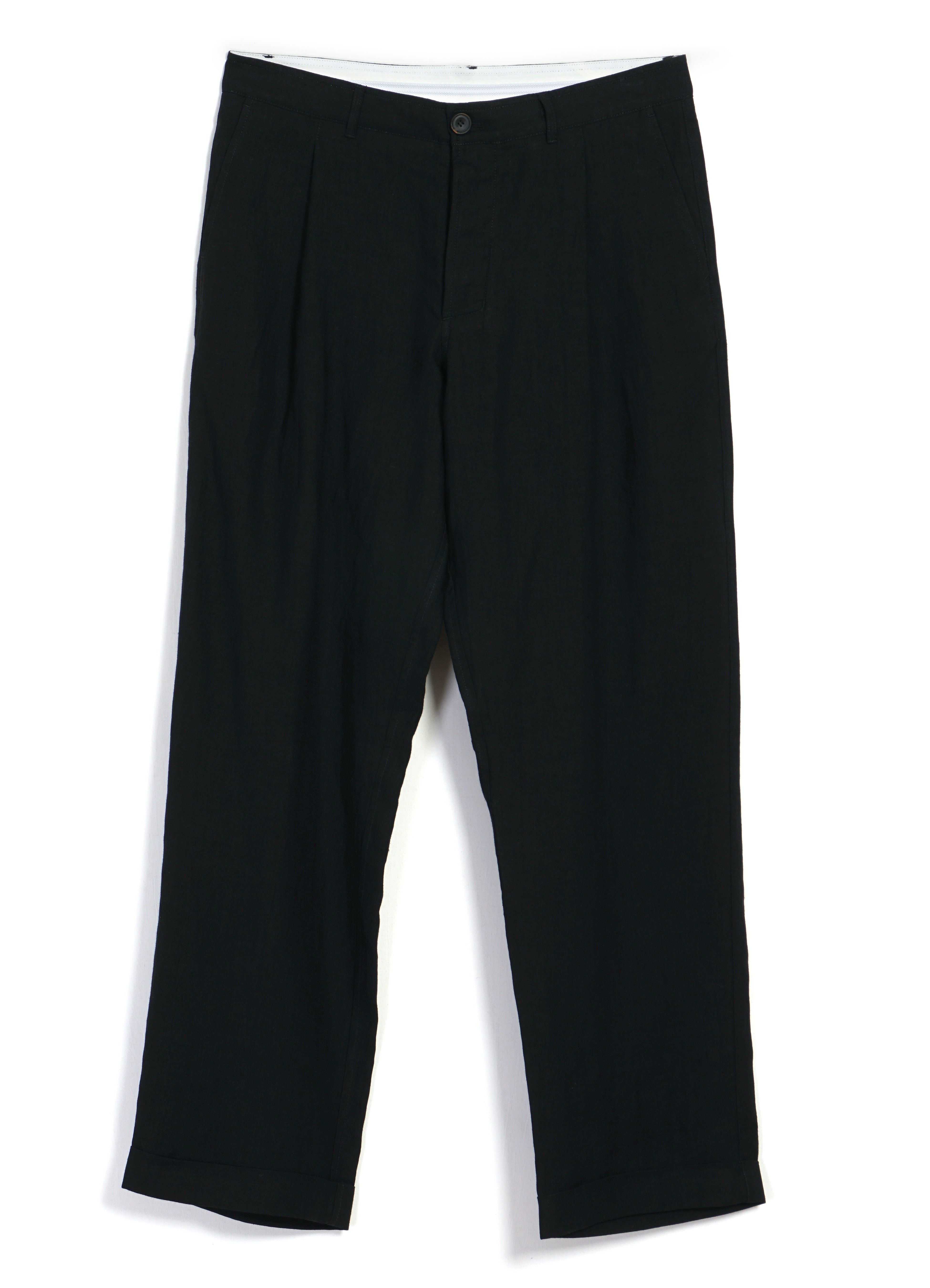 SUNE 31-67-2 | Classic Pleated Trousers | Black Linen – HANSEN