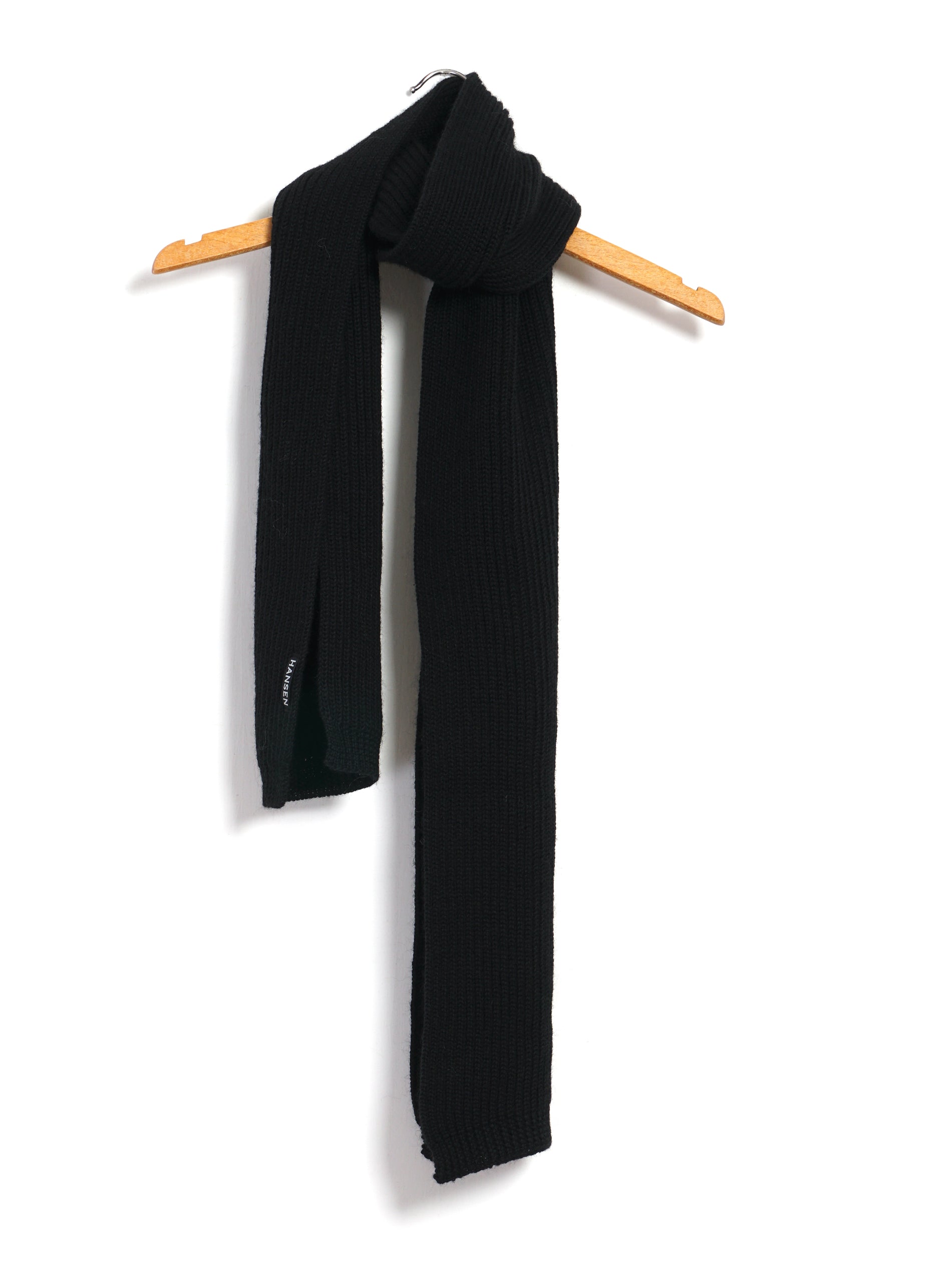 PETTER 32-05-2 | Rib Knit Scarf | Black