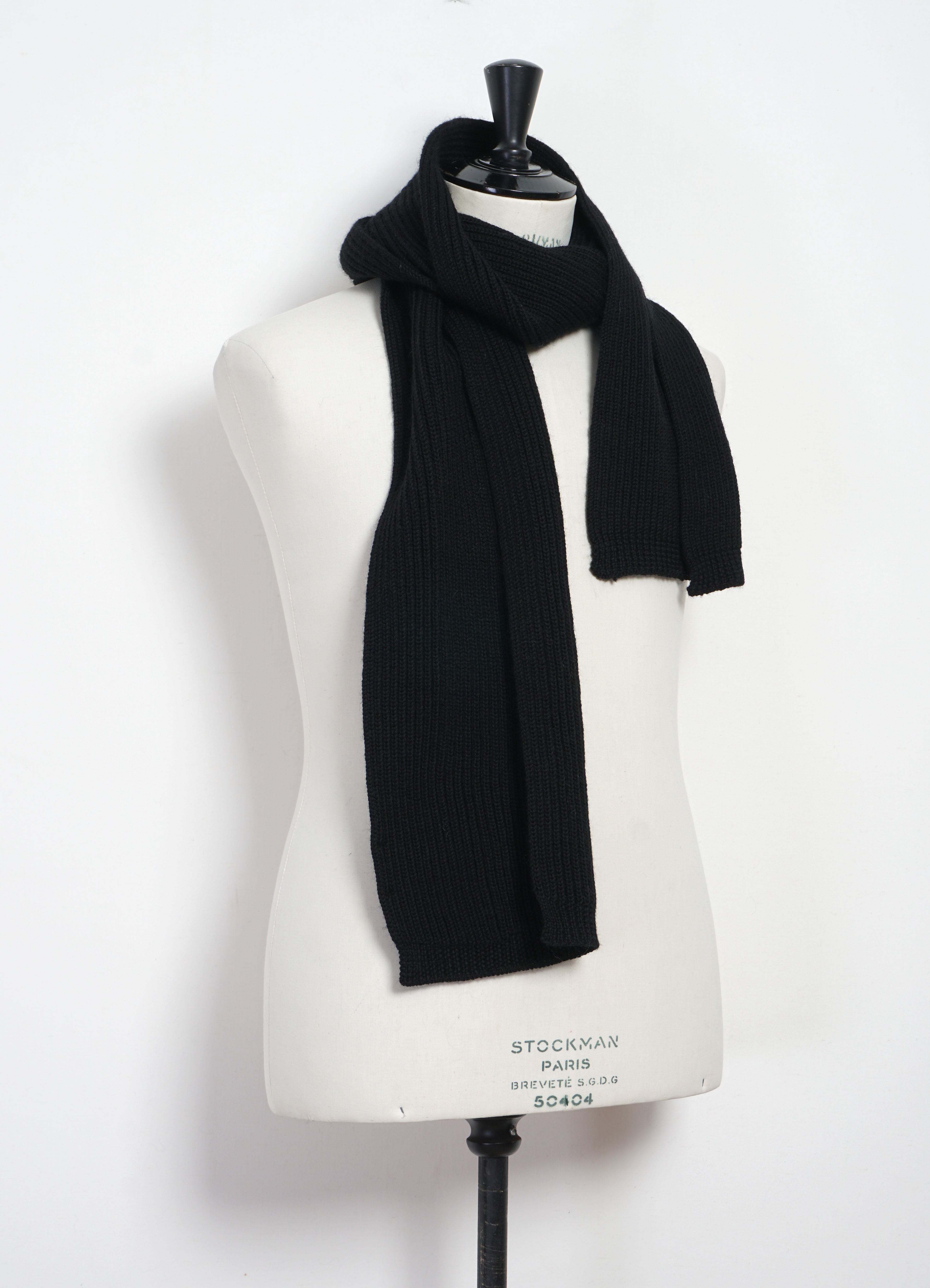 PETTER 32-05-2 | Rib Knit Scarf | Black